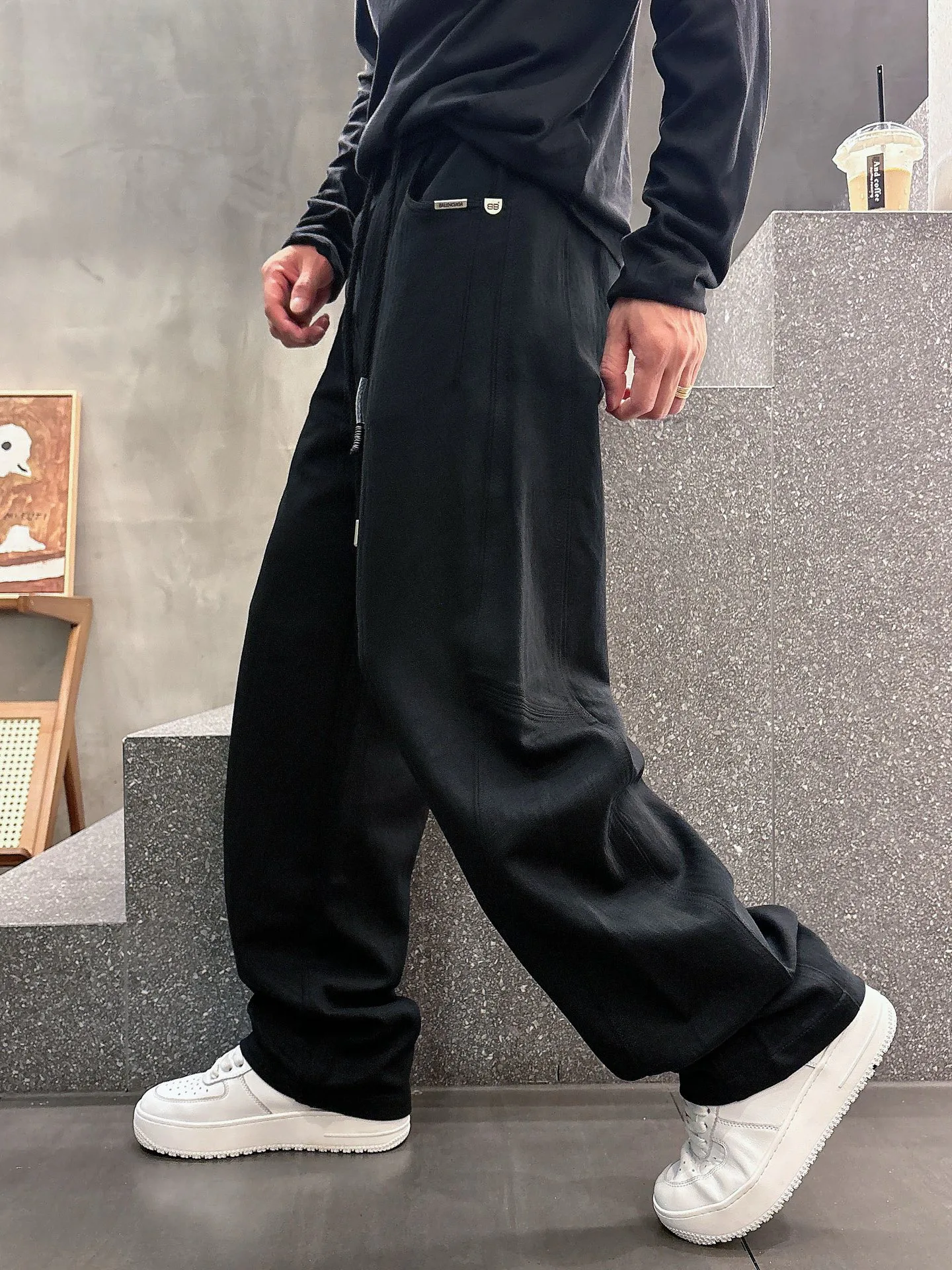 Men's Trousers BALENCIAGA 18399249