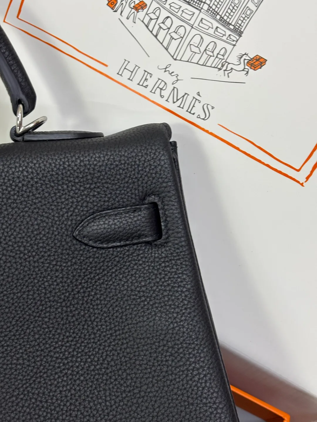 Women's Classic Handbags HERMES 17778455