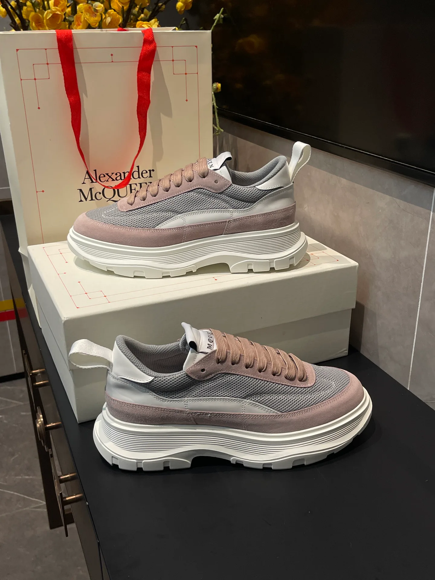 Women's Sneakers ALEXANDER MCQUEEN 18363953