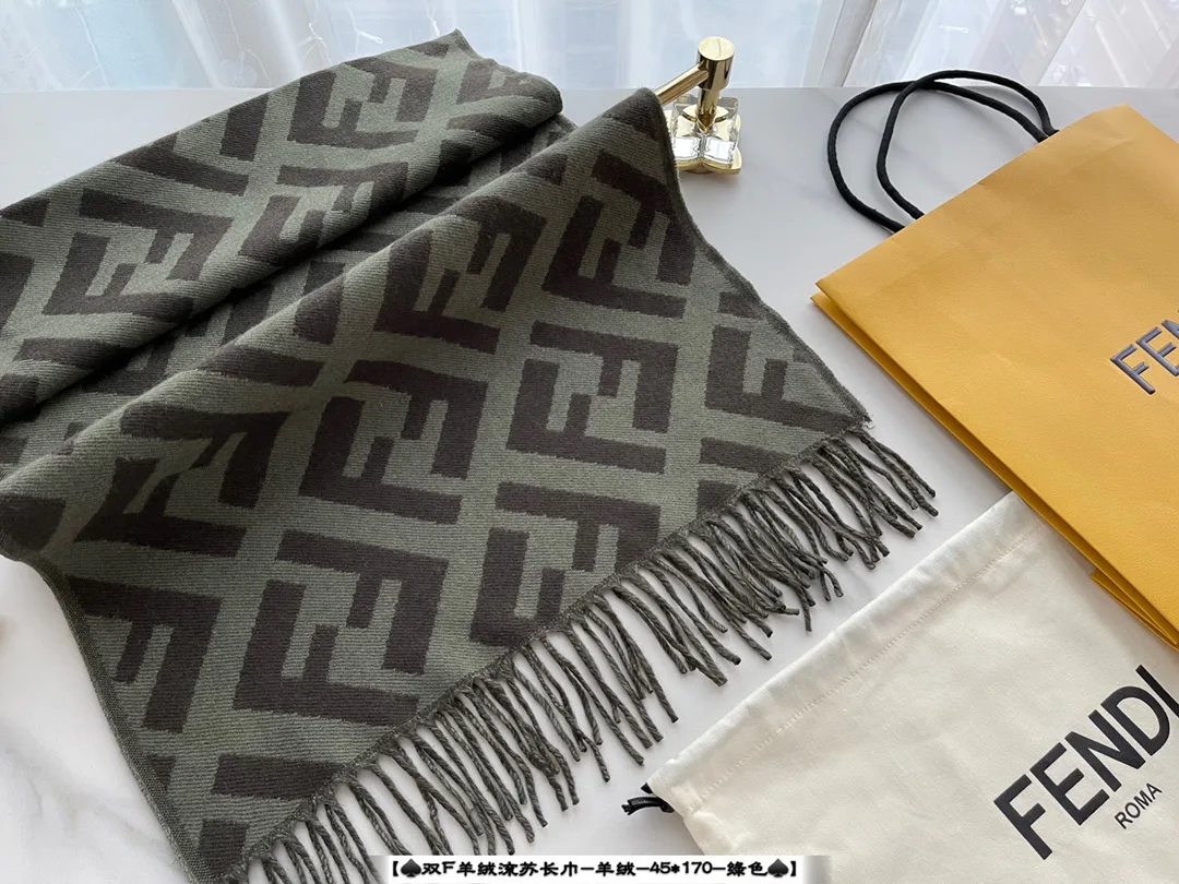 Scarves FENDI 18287229