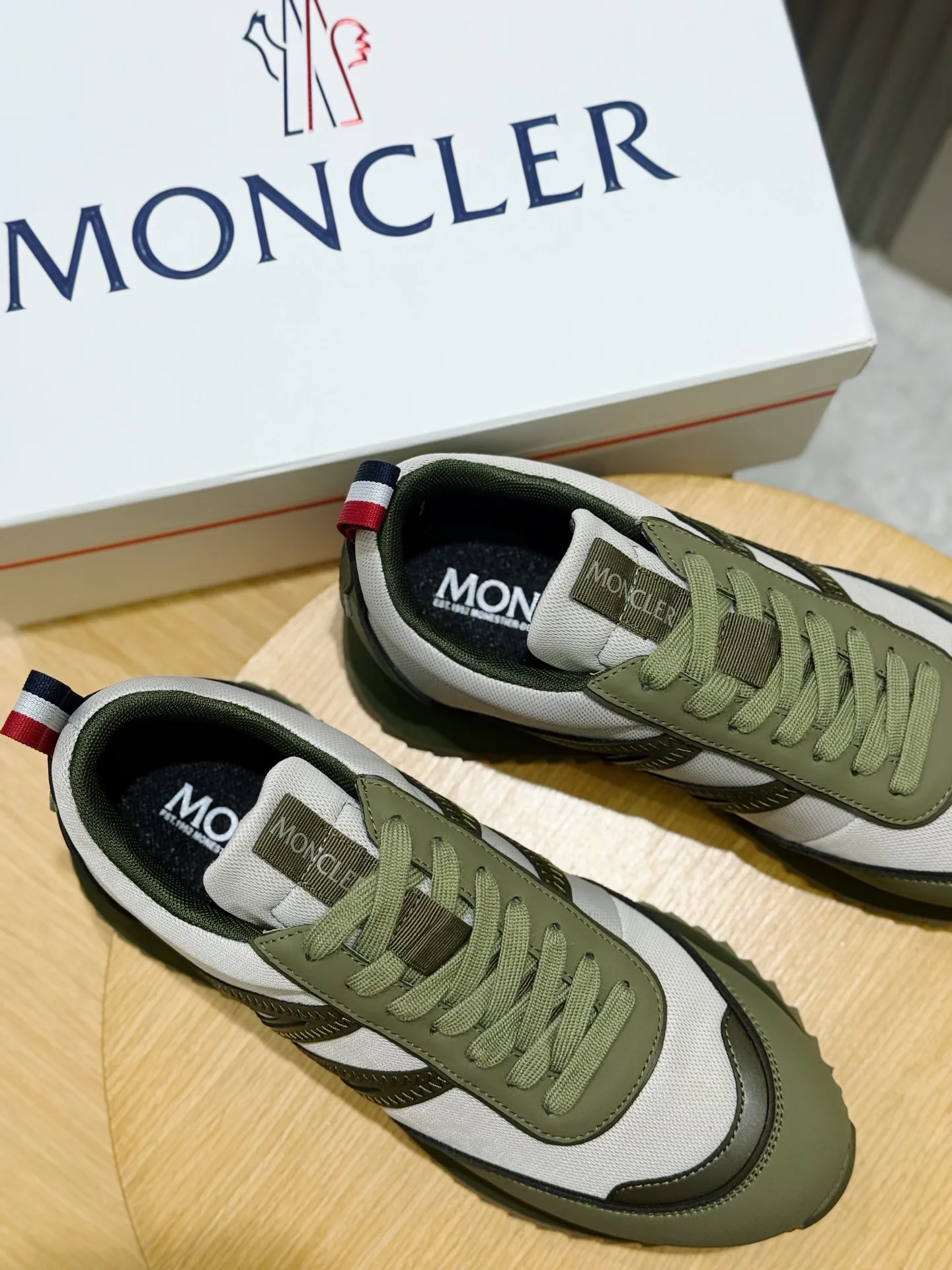 Men's Sneakers MONCLER 18101511
