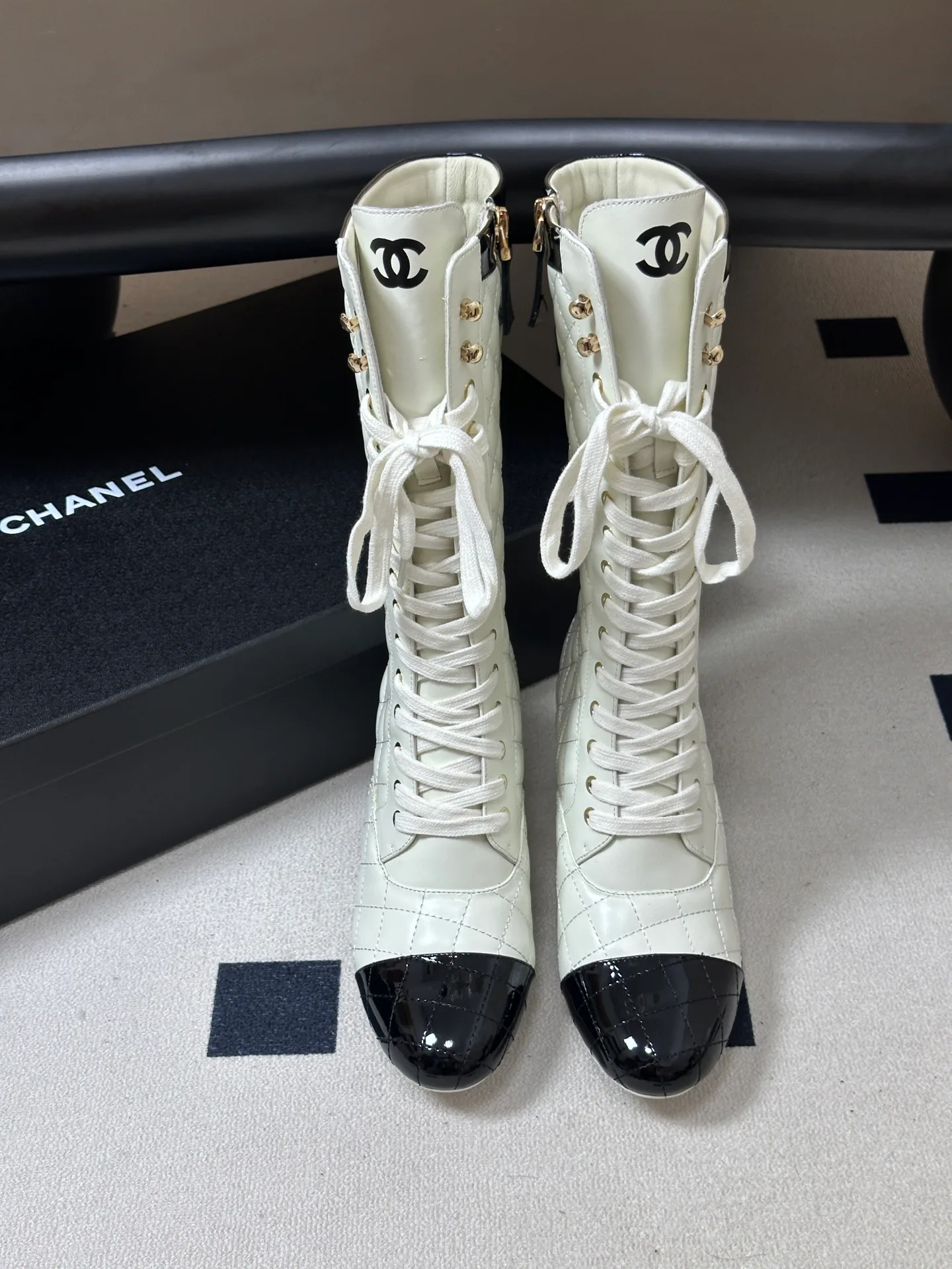 Сапоги Женские Chanel 18595097