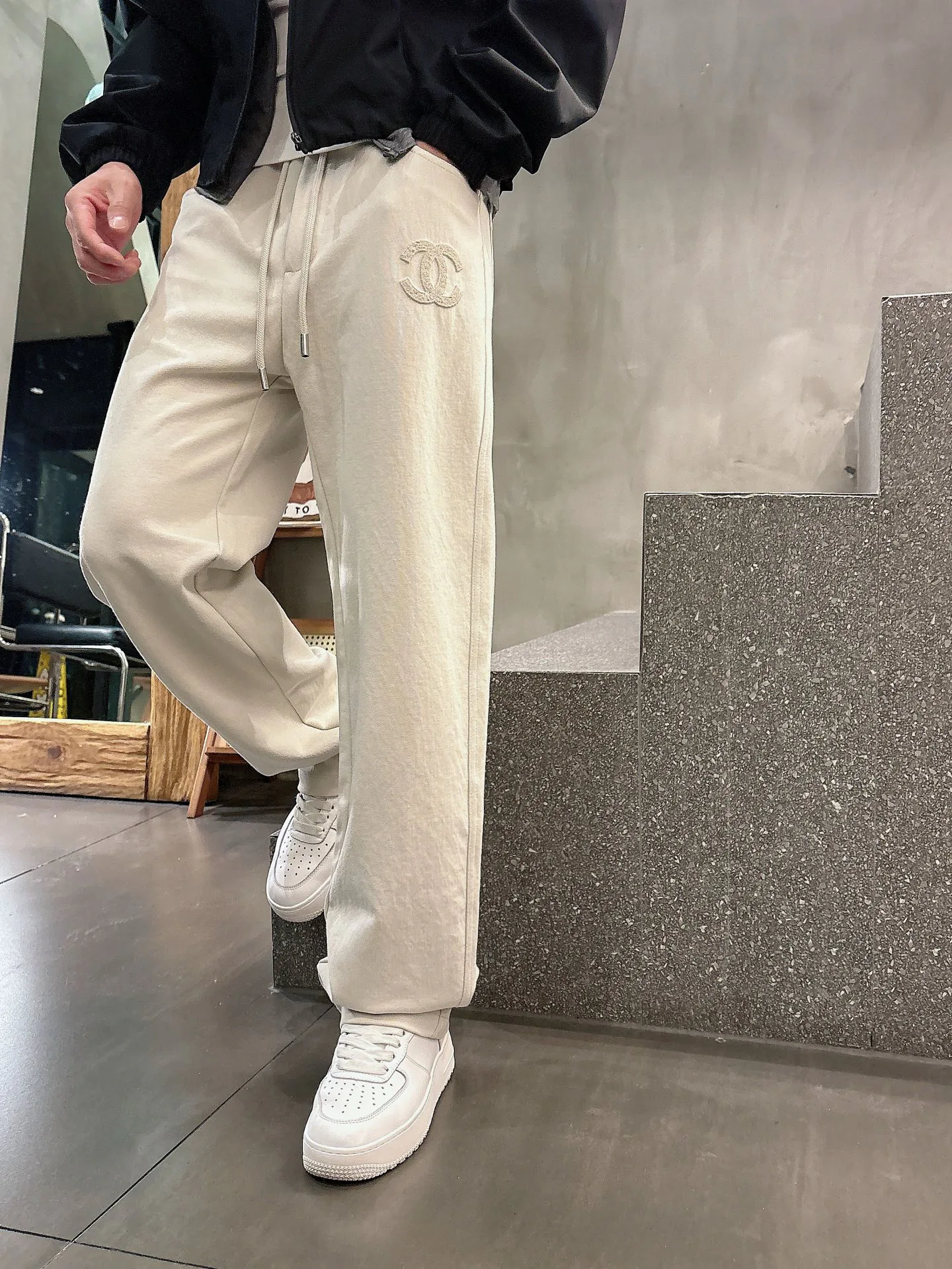 Men's Trousers CHANEL 18399255