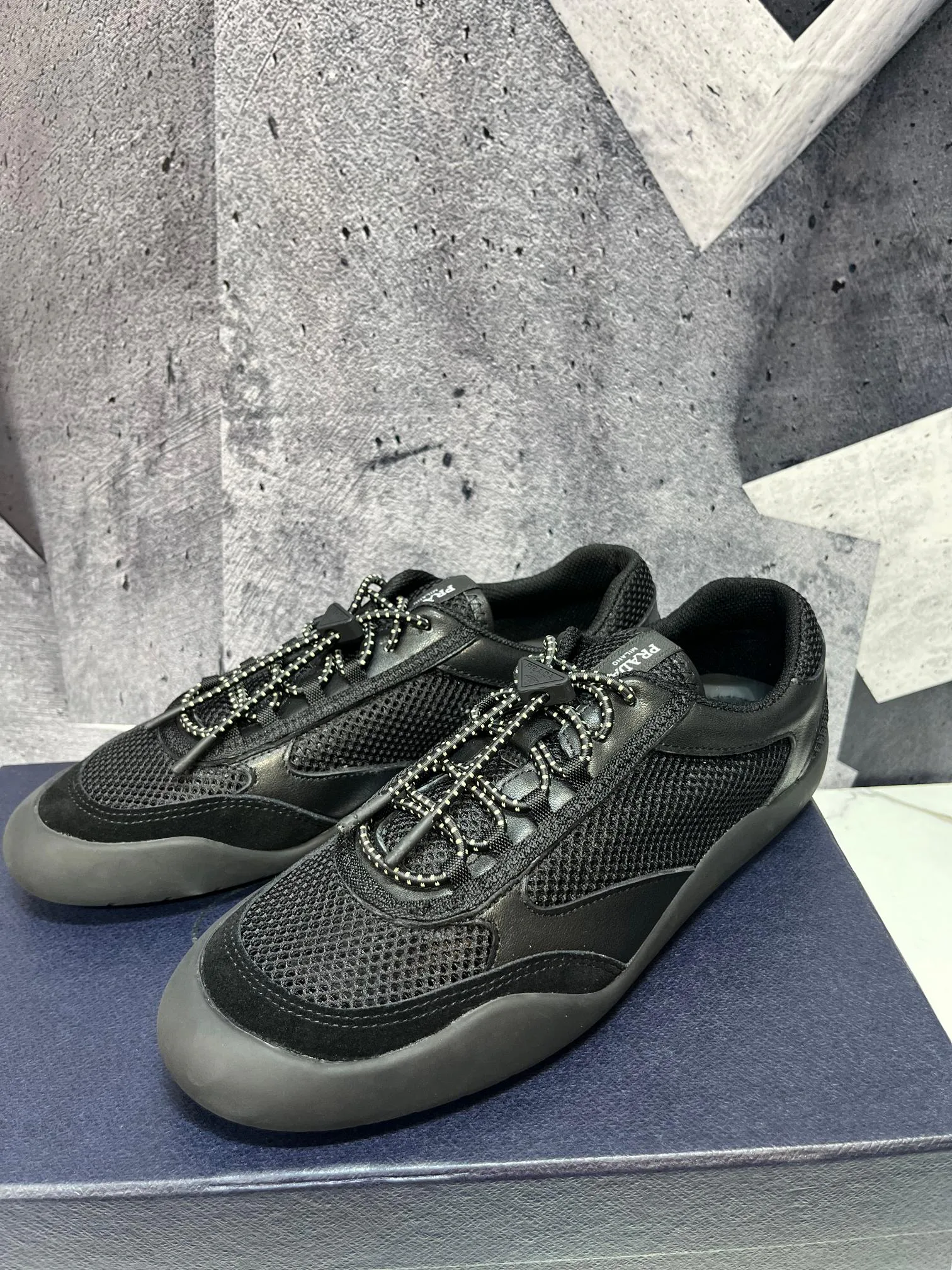 Men's Sneakers PRADA 17955458