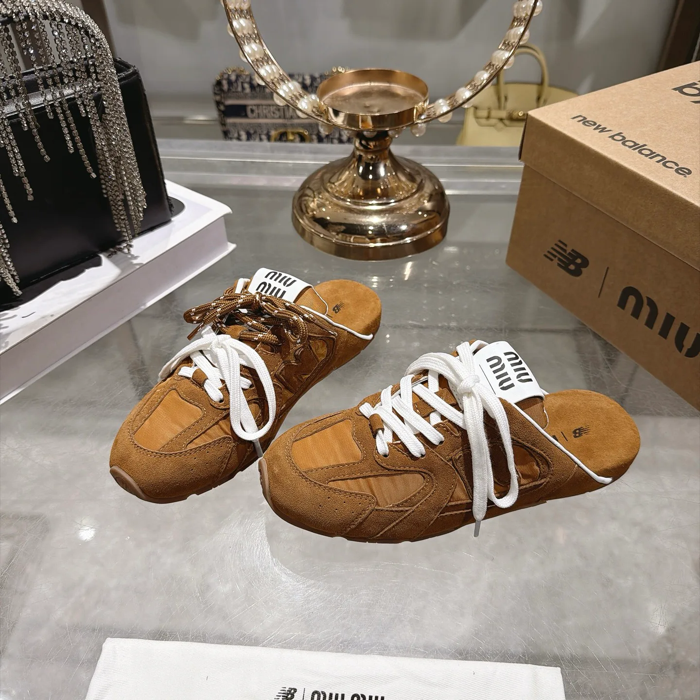 Women's Sneakers MIU MIU 18034823