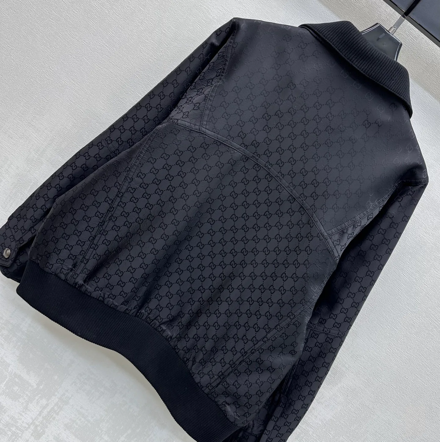 Women's Jackets And Down Jackets GUCCI 17892480