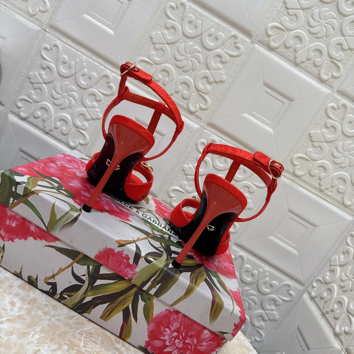 Women's Open-Toe Sandals DOLCE & GABBANA 17349791