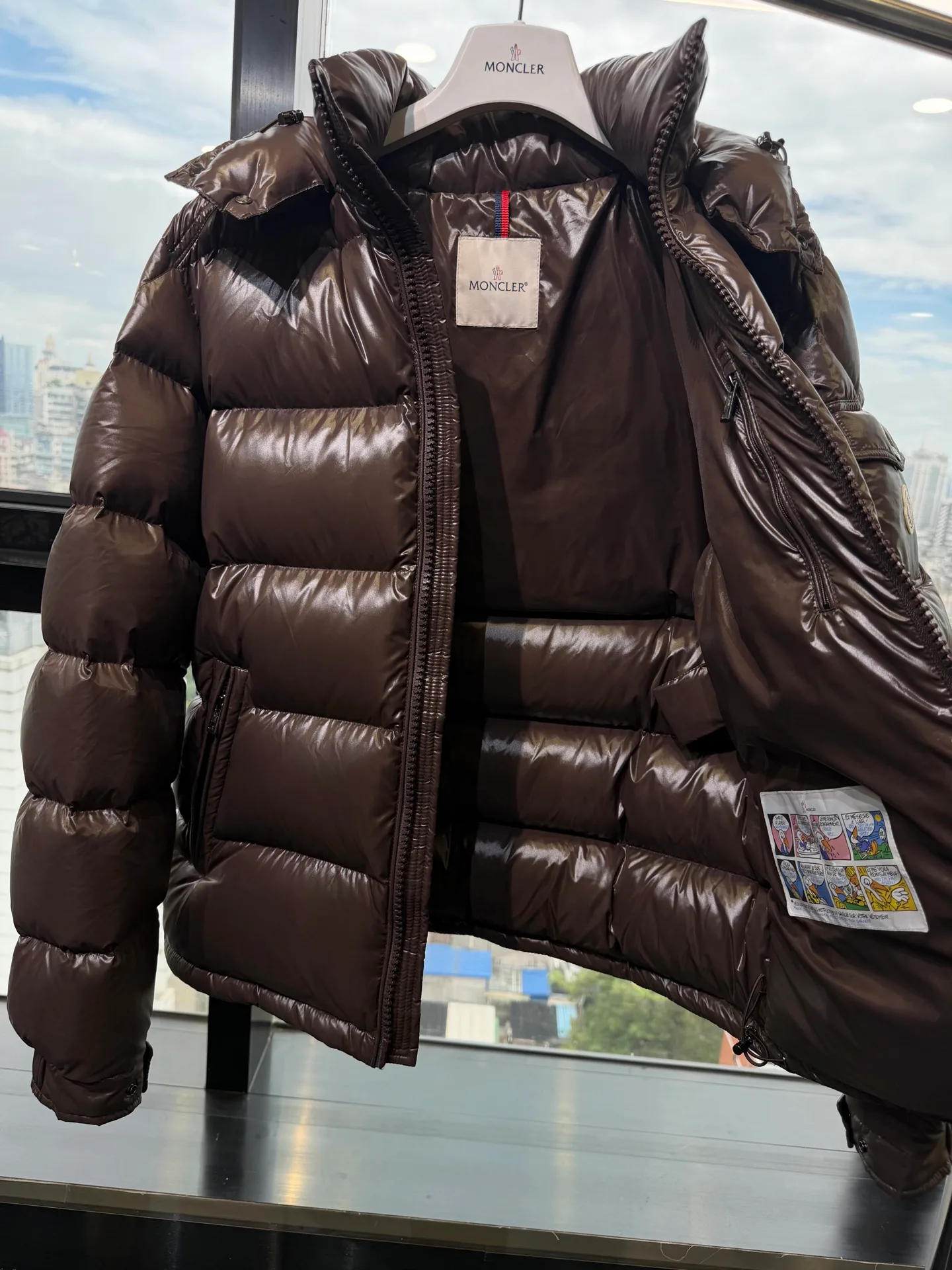 Men's Jackets And Down Jackets MONCLER 18354301