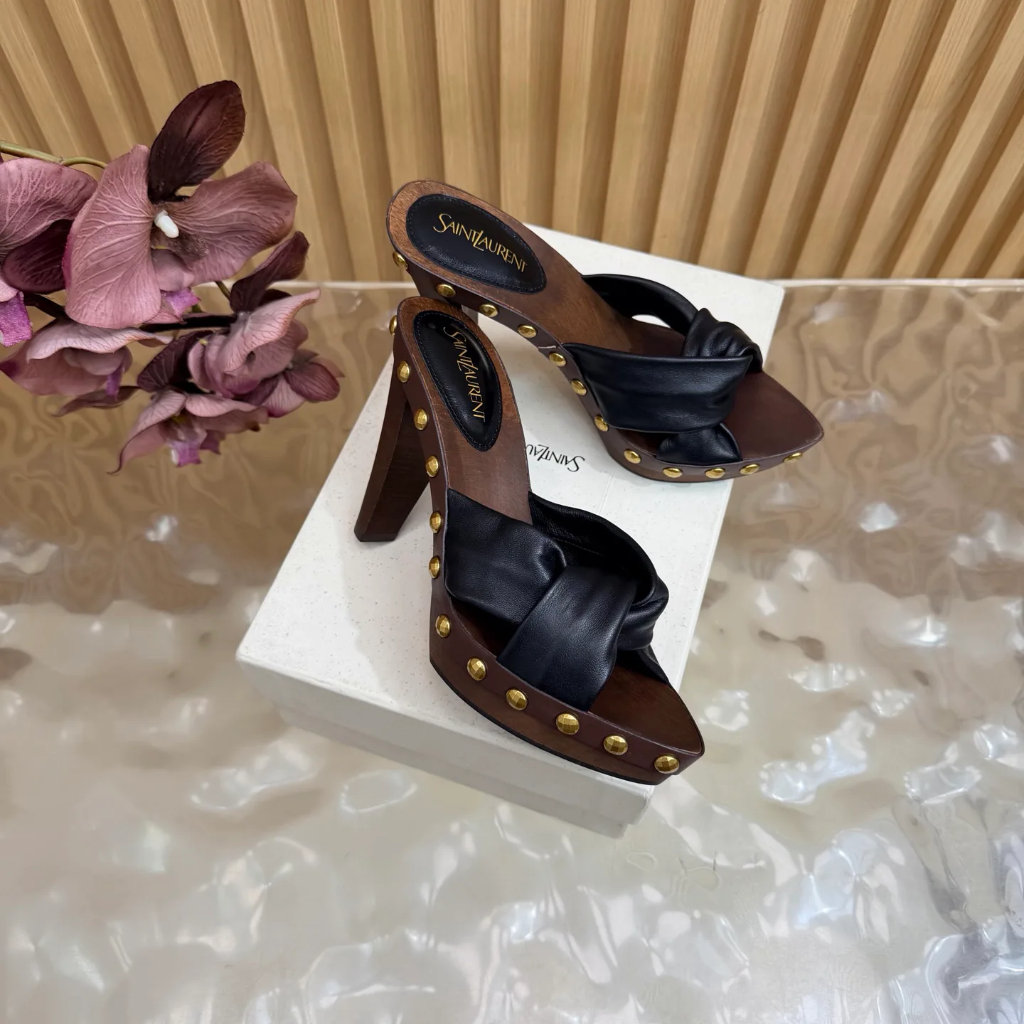 Women's Open-Toe Sandals SAINT LAURENT 17816903