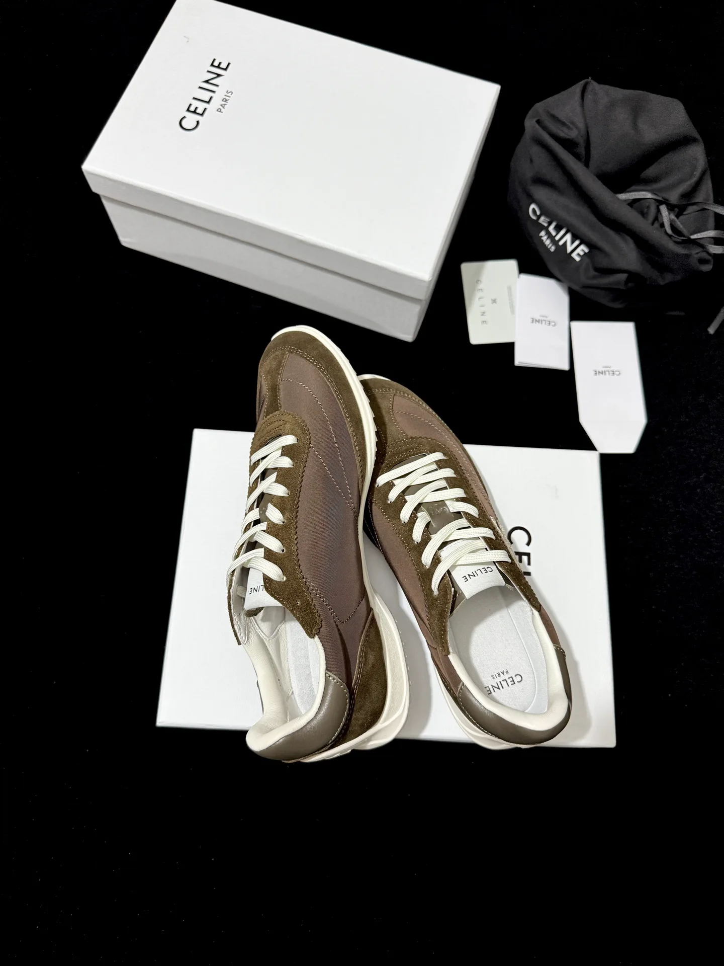 Women's Sneakers CELINE 18110391