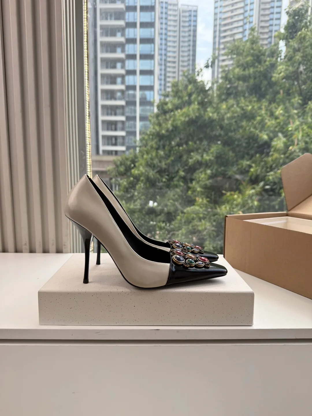 Women's Heels SAINT LAURENT 18337116