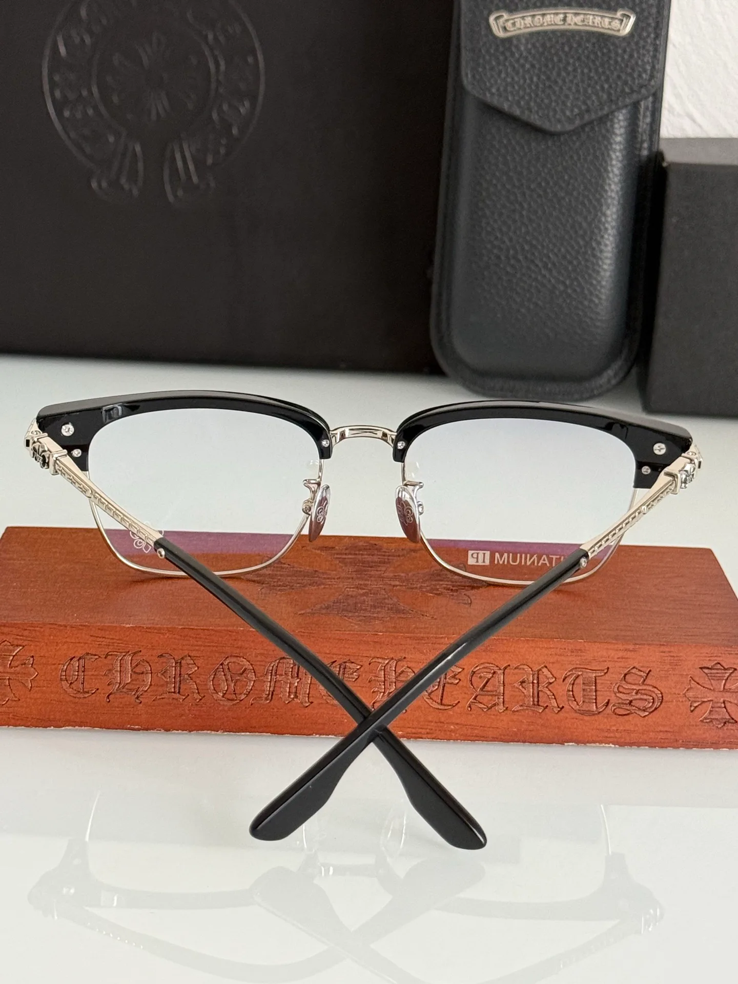 Glasses CHROME HEARTS 17437730
