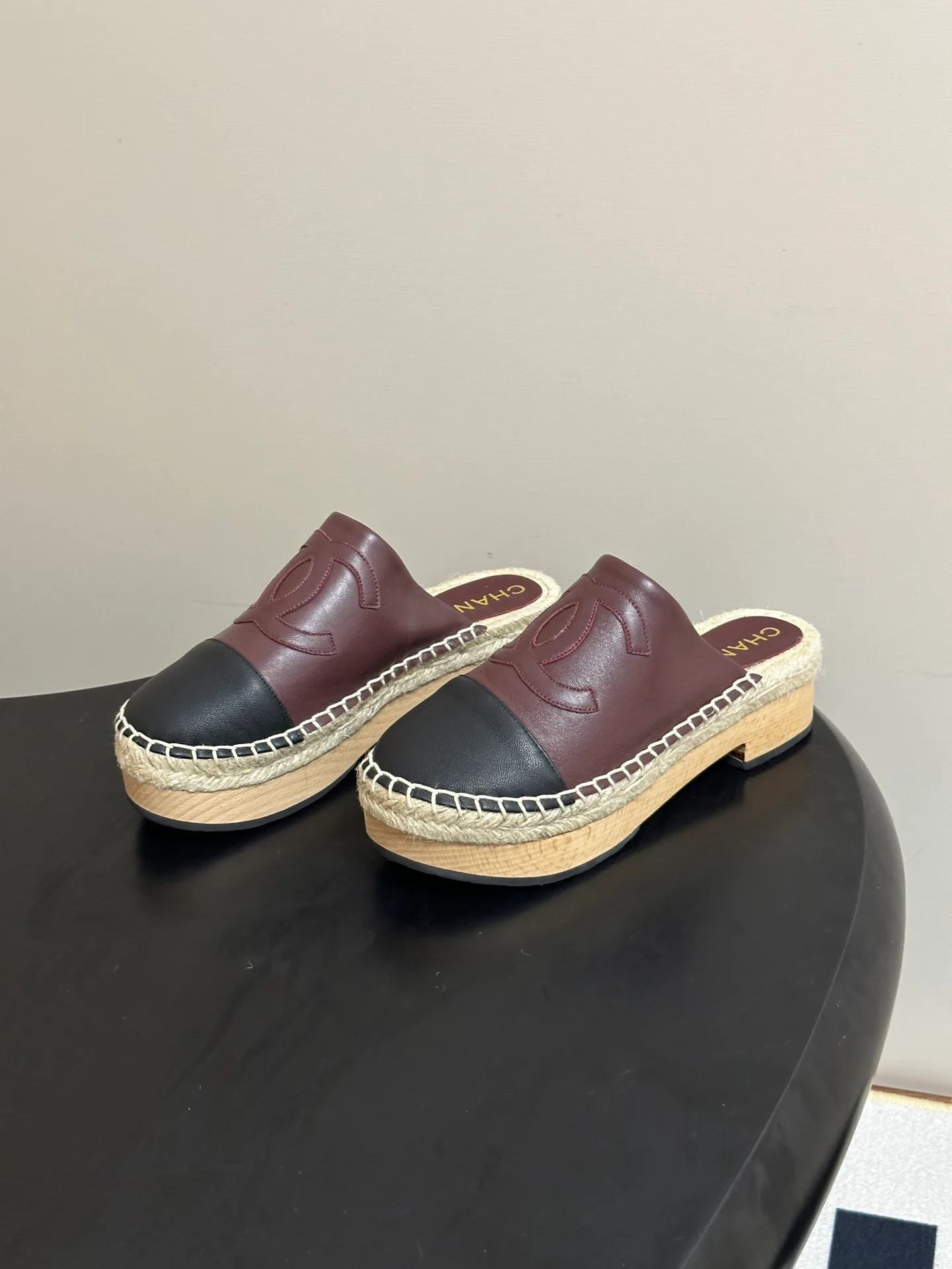 Women's Mules And Clogs CHANEL 18262071