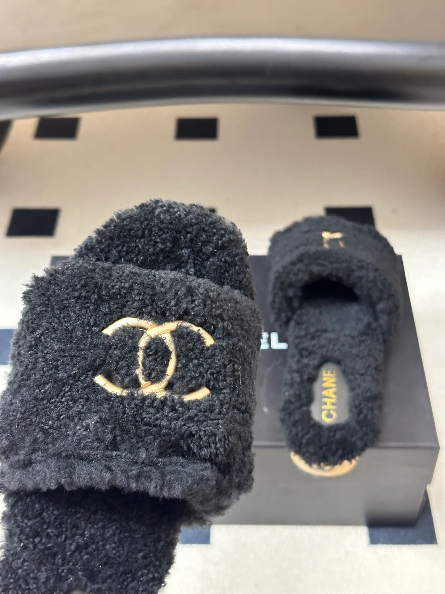 Women's Mules And Clogs CHANEL 18492595