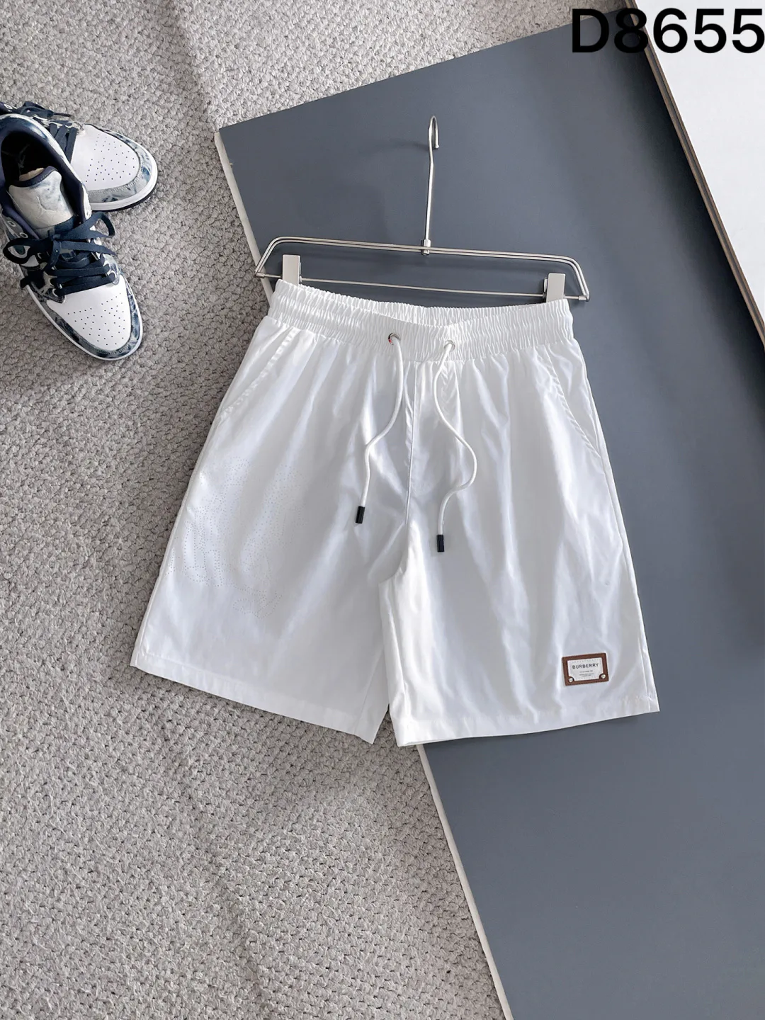 Men's Shorts BURBERRY 18000498