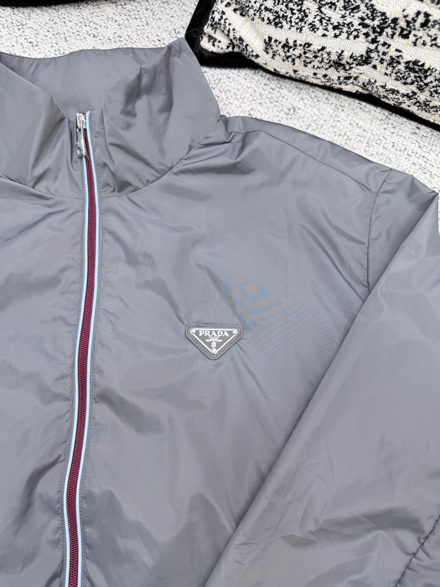 Men's Jackets And Down Jackets PRADA 18073970