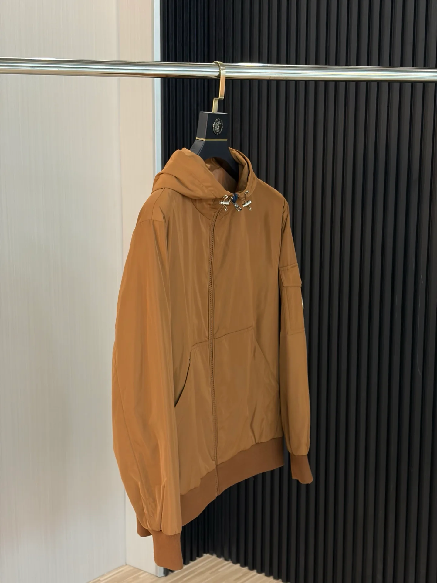Men's Jackets And Down Jackets MONCLER 18218450
