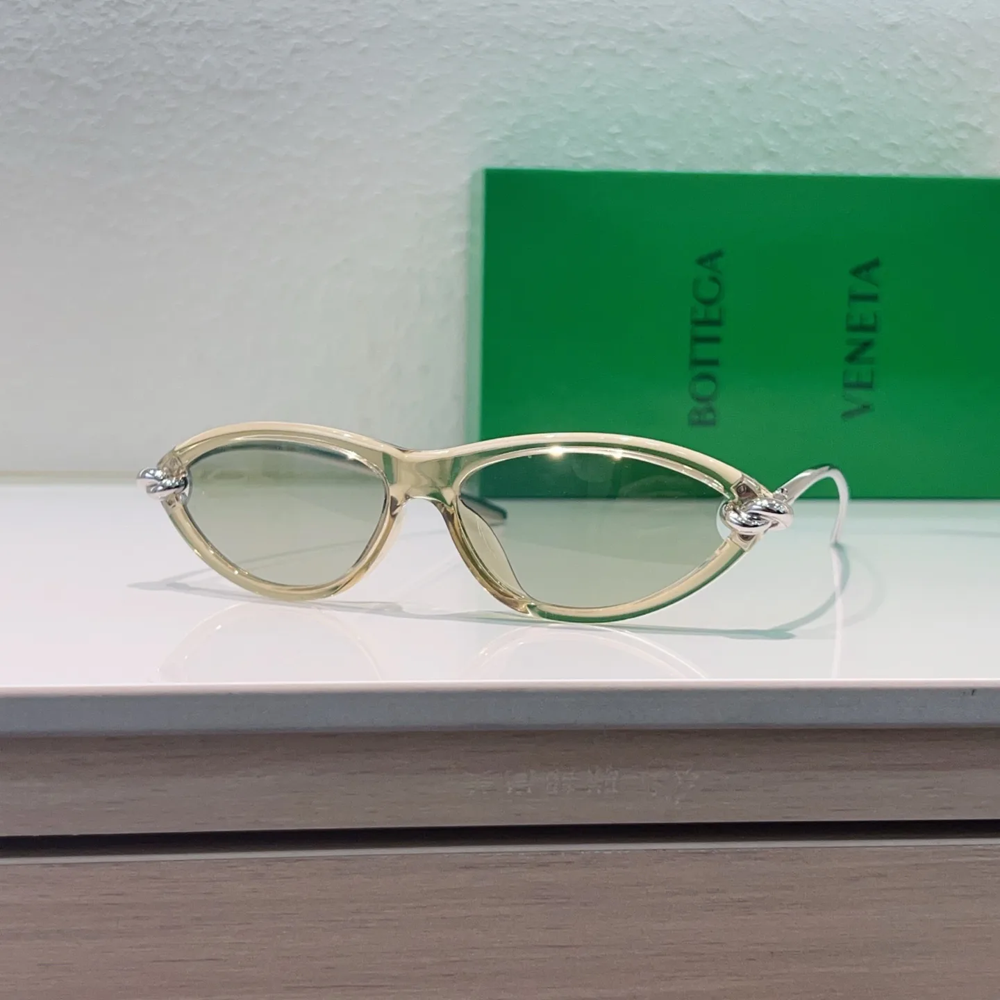 Glasses BOTTEGA VENETA 16872391
