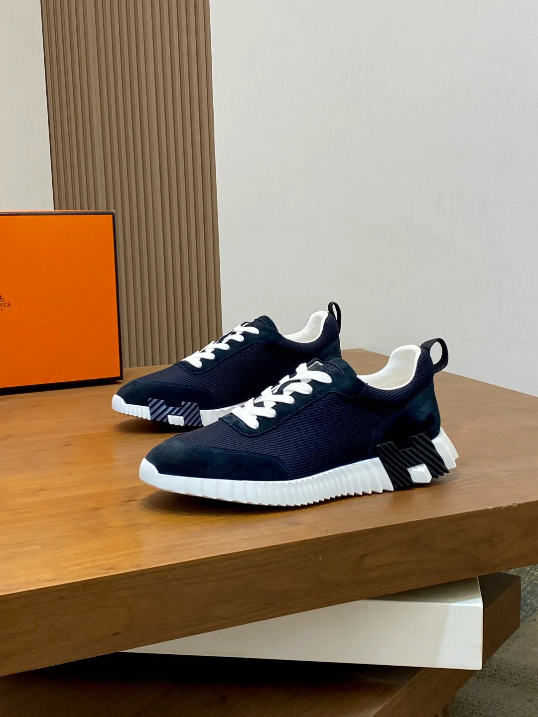 Men's Sneakers HERMES 18039713