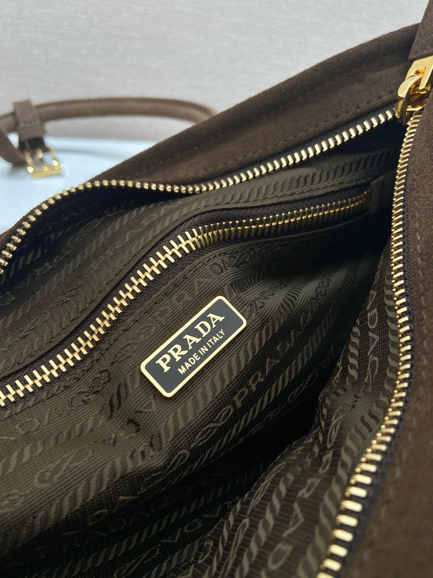 Women's Classic Handbags PRADA 18237651
