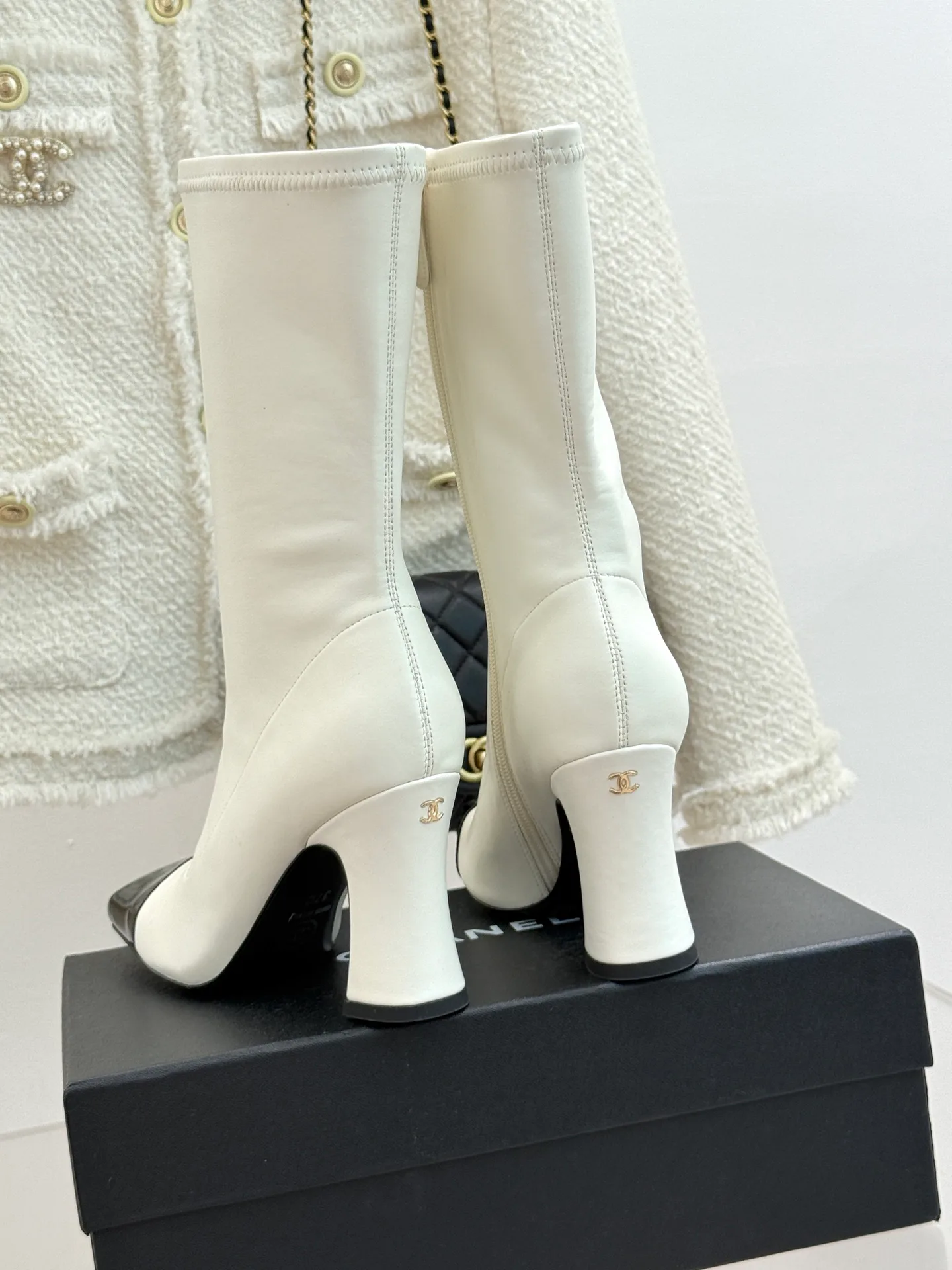 Сапоги Женские Chanel 18582922