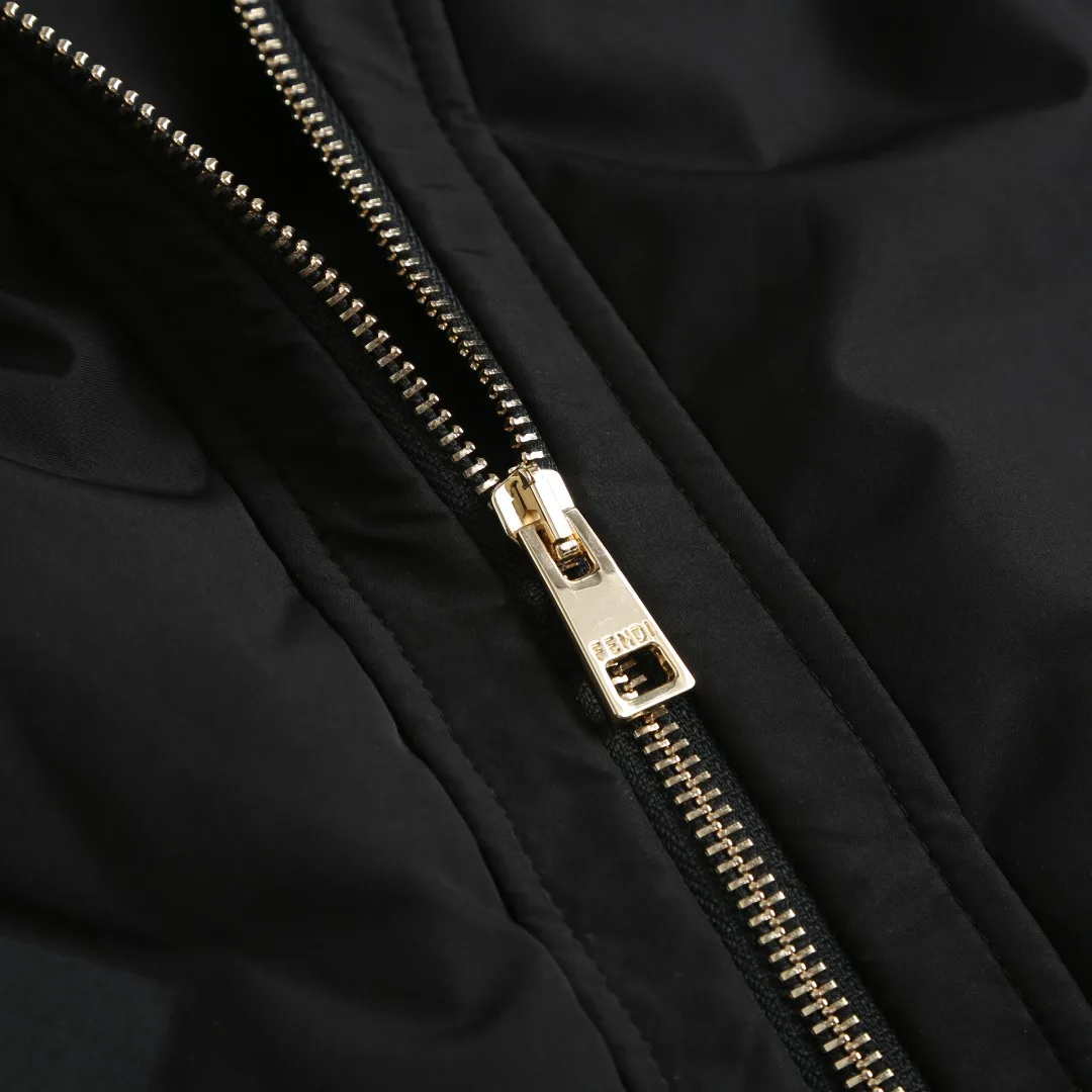 Women's Jackets And Down Jackets FENDI 18022608