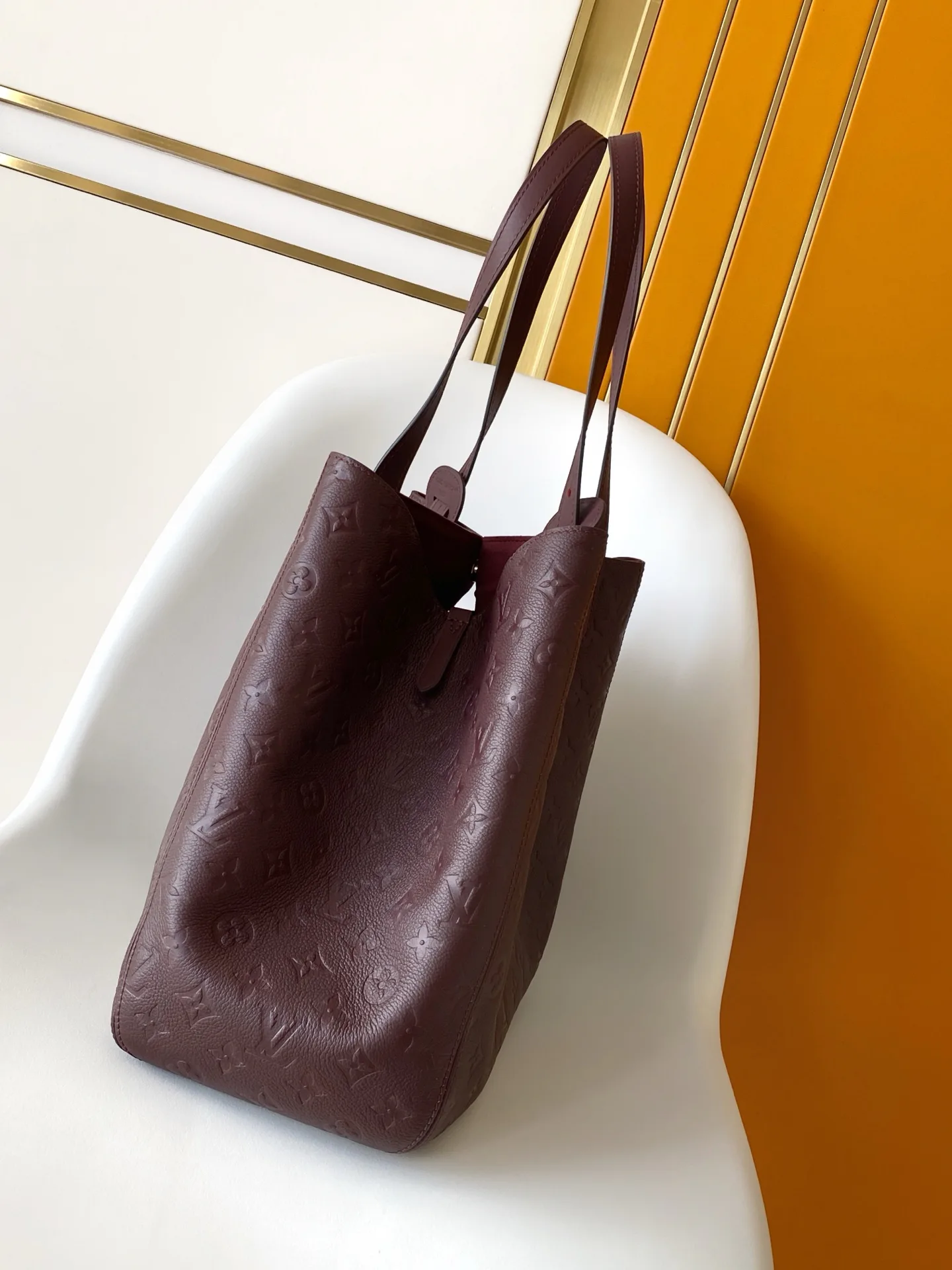 Women's Classic Handbags LOUIS VUITTON 17813552