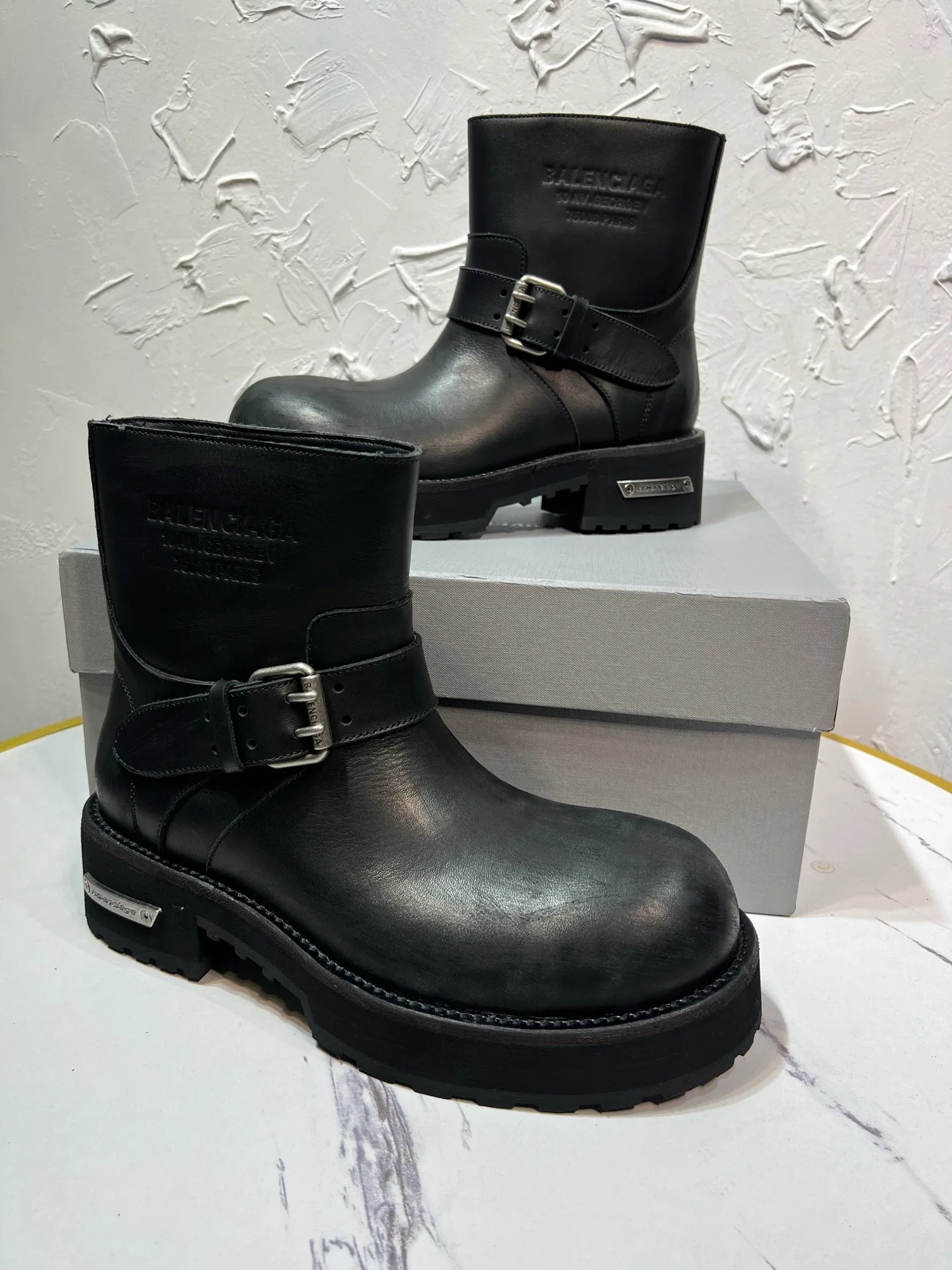 Men's Ankle Boots BALENCIAGA 18225201