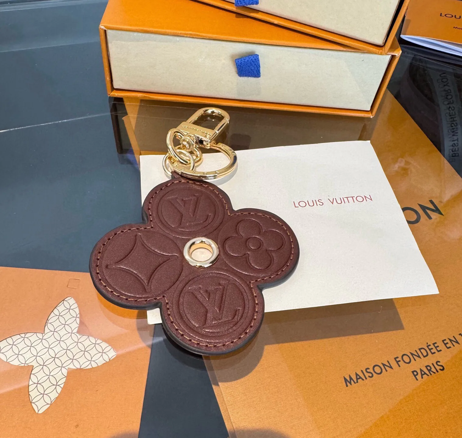 Key Cases LOUIS VUITTON 18013298