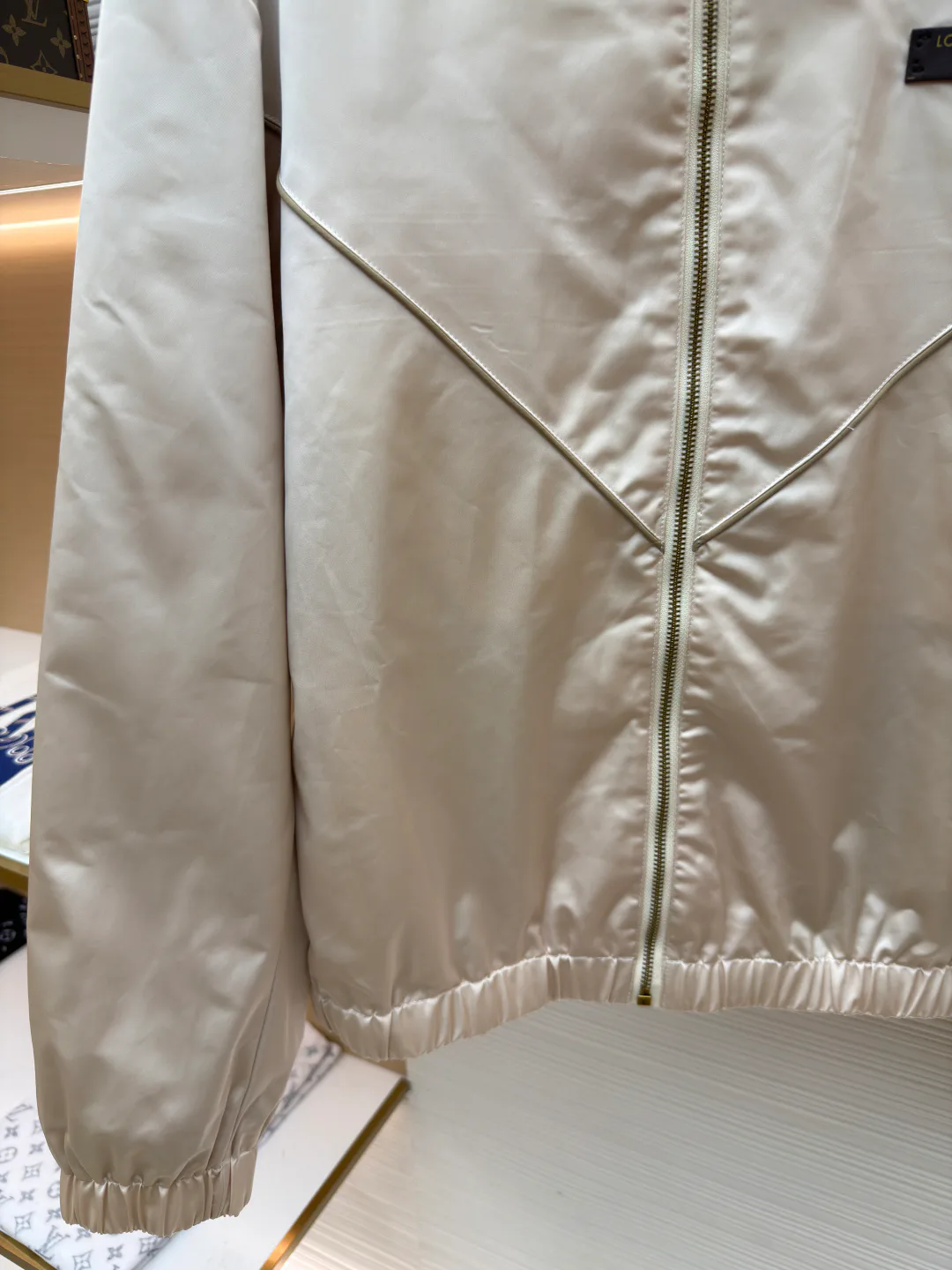 Men's Jackets And Down Jackets LOUIS VUITTON 18309045