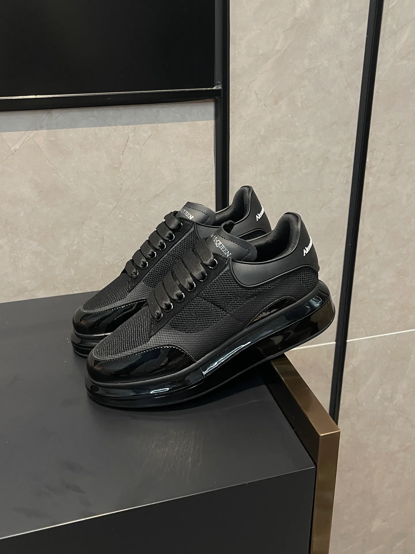 Women's Sneakers ALEXANDER MCQUEEN 18363957