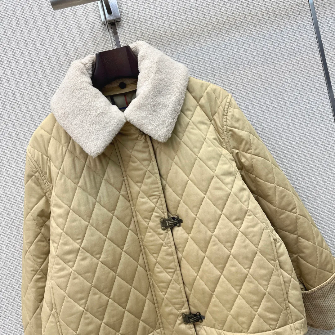Куртки И Пуховики Женские Burberry 18650447