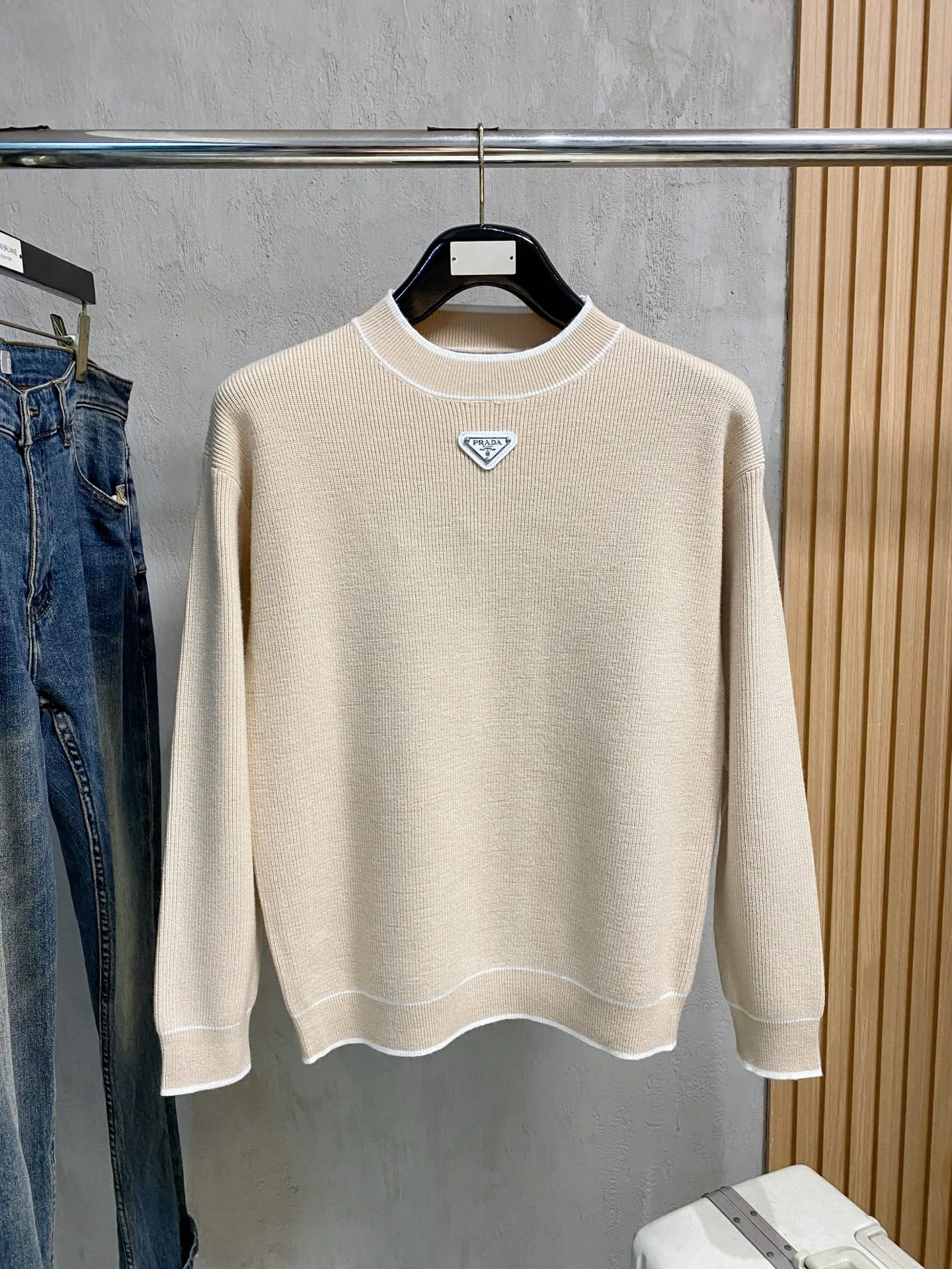 Men's Jumpers And Sweaters PRADA 18098162