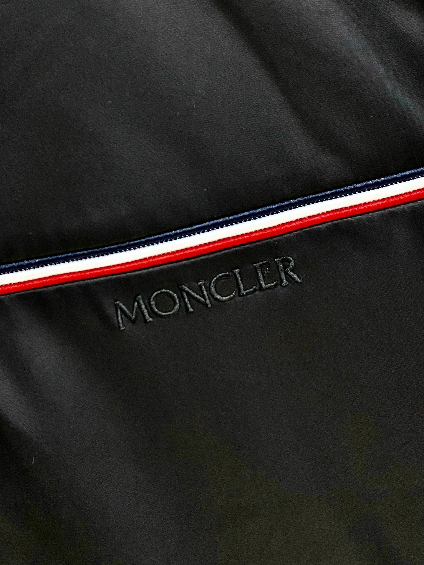 Men's Jackets And Down Jackets MONCLER 17826827