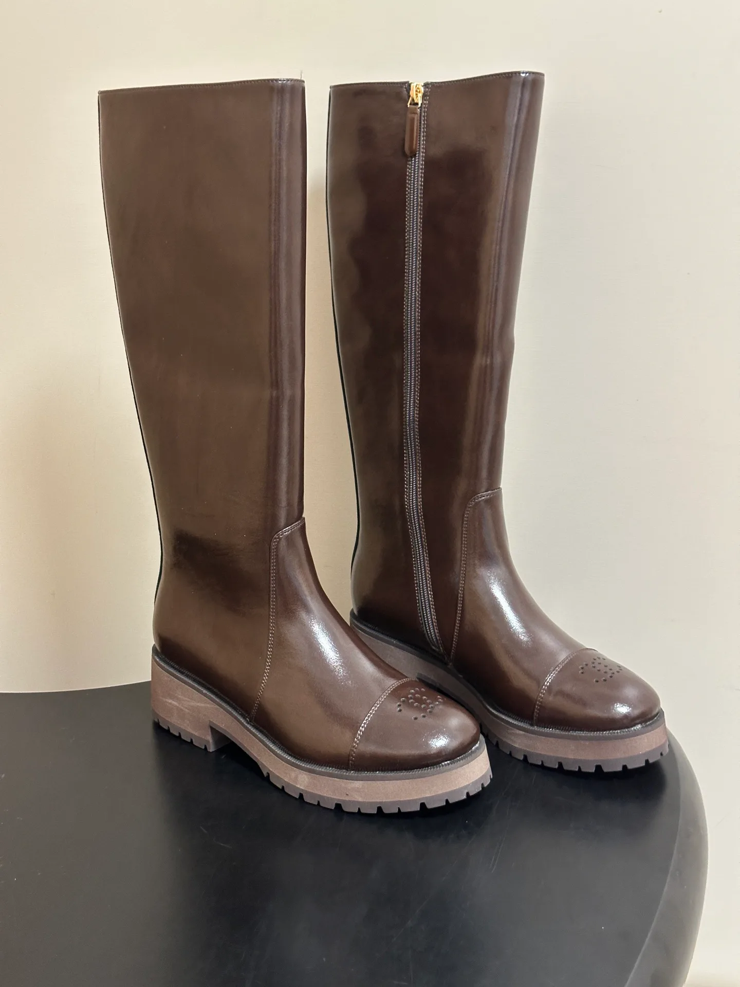 Women's Boots CHANEL 18069840