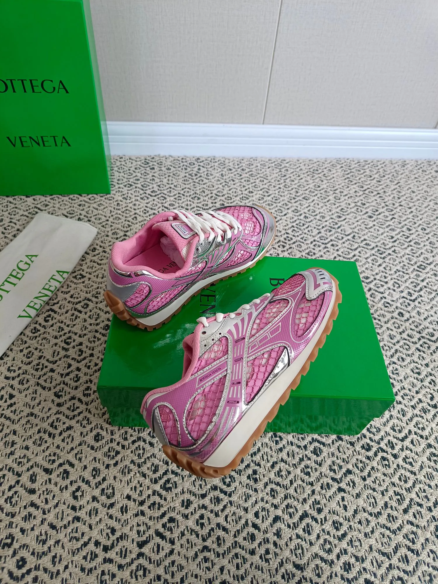 Women's Sneakers BOTTEGA VENETA 18273979