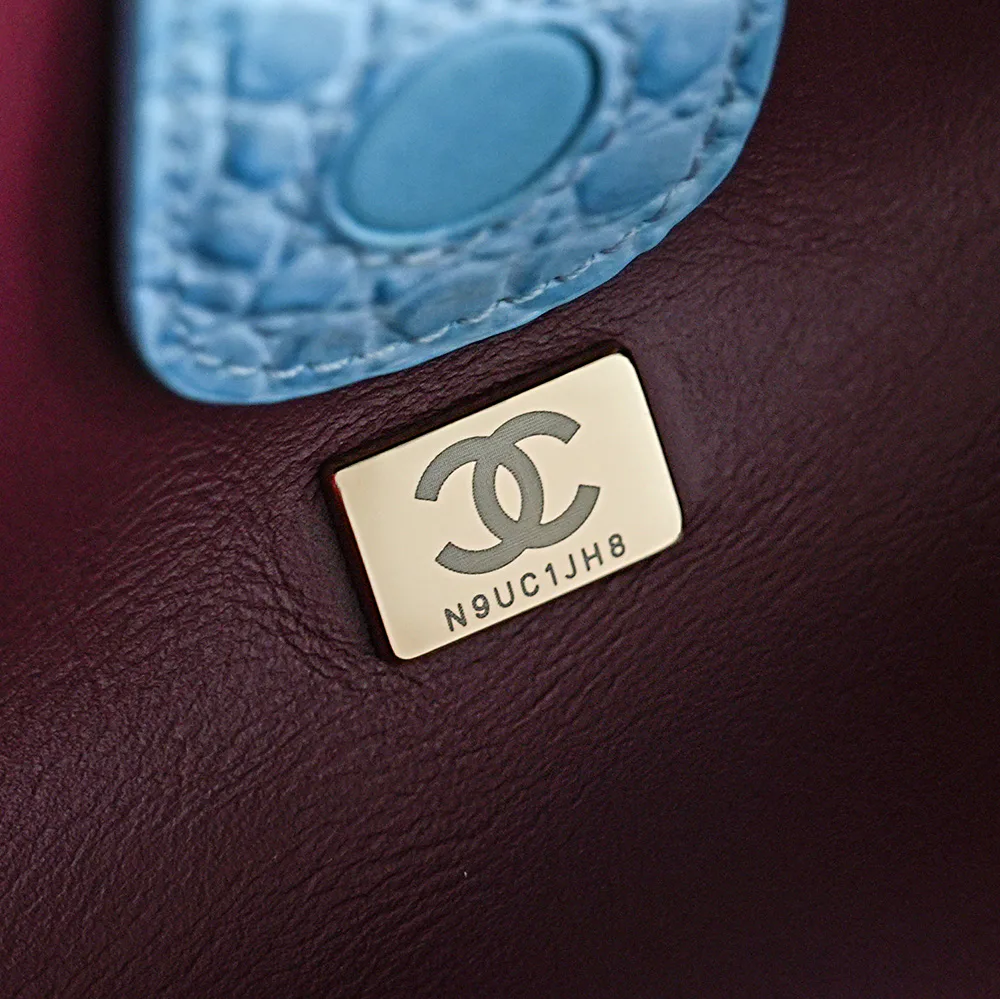Классические Сумки Женские Chanel 18588783