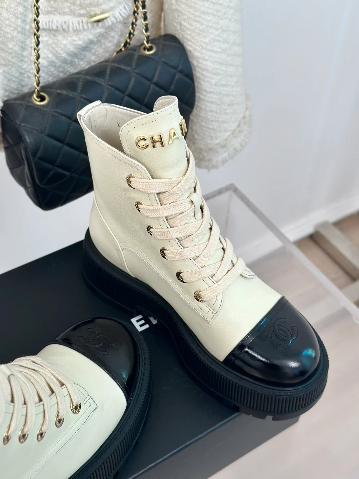 Women's Ankle Boots CHANEL 18154360