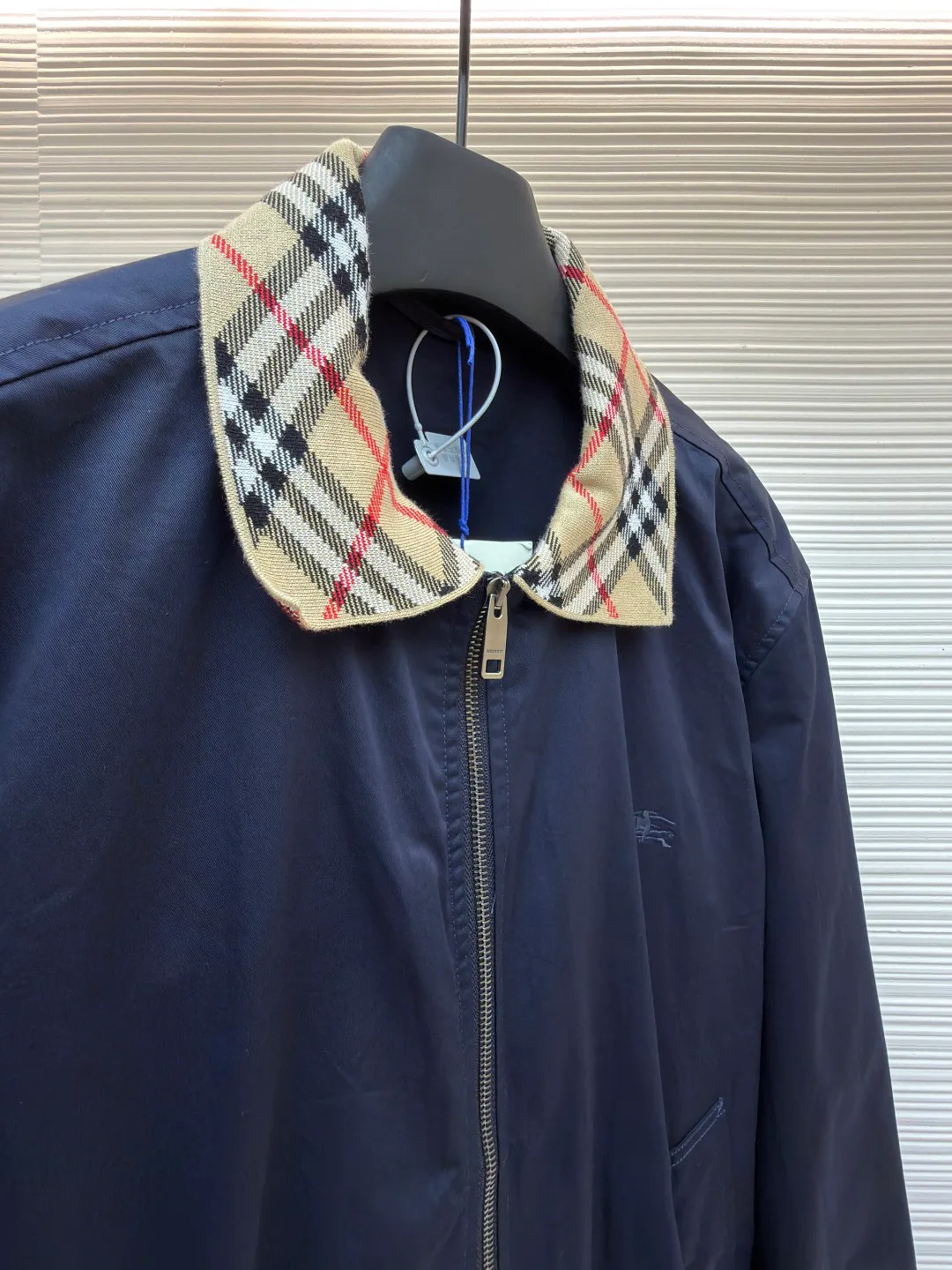 Men's Jackets And Down Jackets BURBERRY 18461356