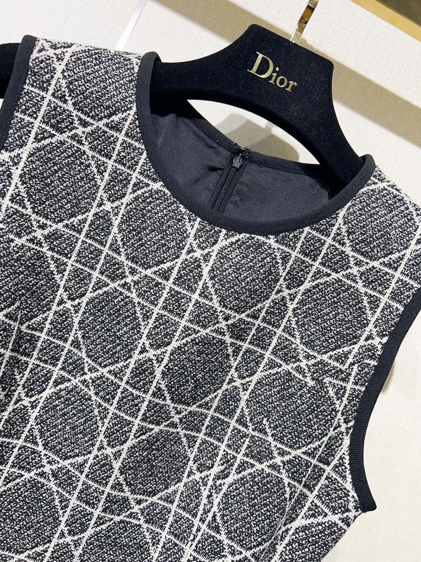 Платья Женские Christian Dior 18557826