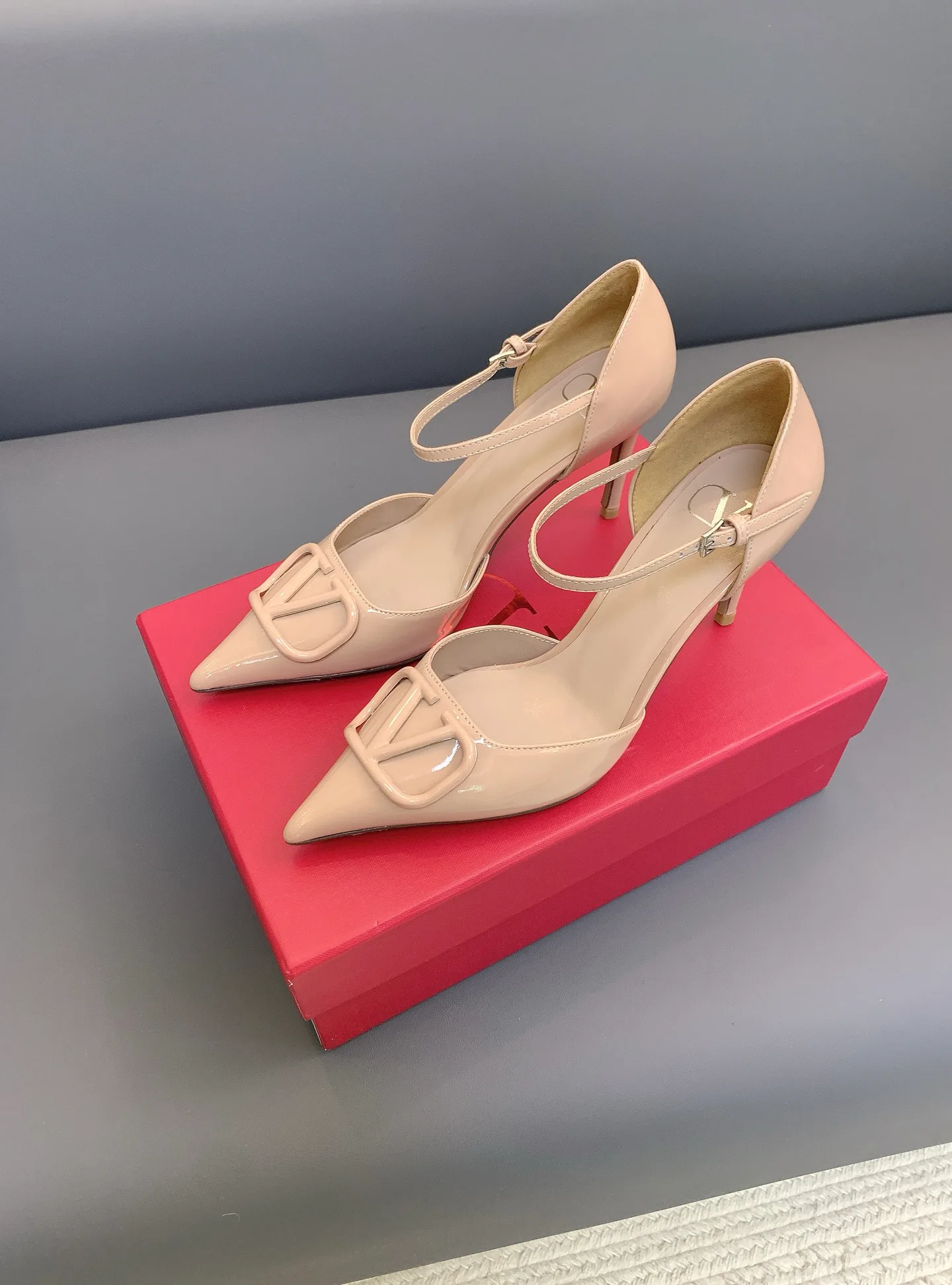 Women's Heels VALENTINO 17656642