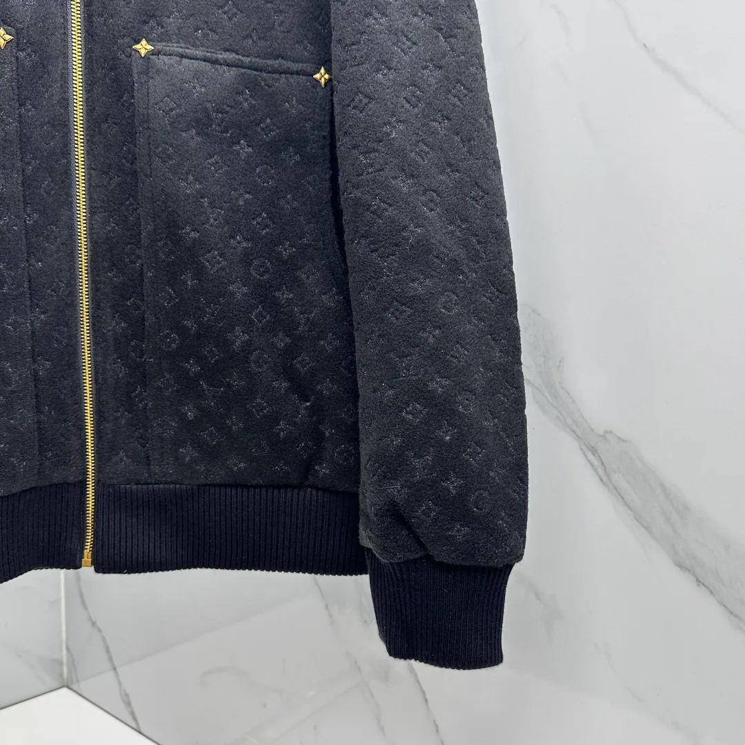 Men's Jackets And Down Jackets LOUIS VUITTON 18246854
