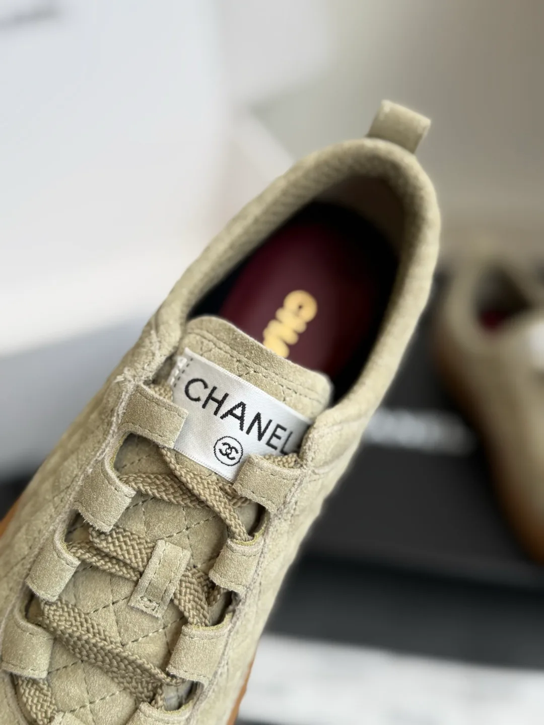Women's Sneakers CHANEL 17740567