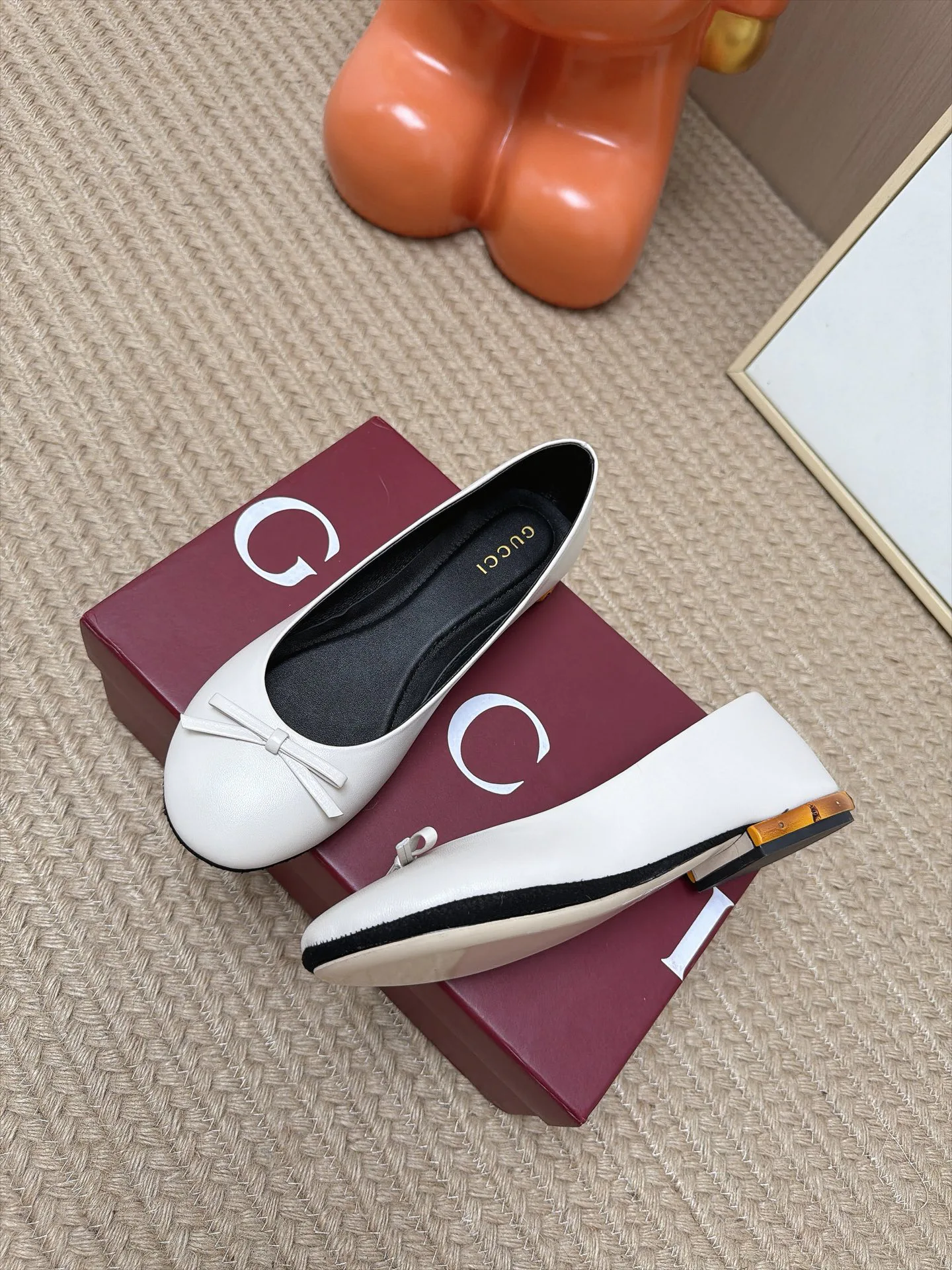 Women's Ballet Flats GUCCI 17893232