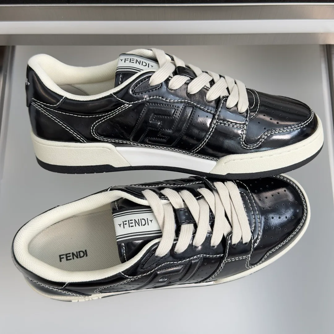 Women's Sneakers FENDI 17729634
