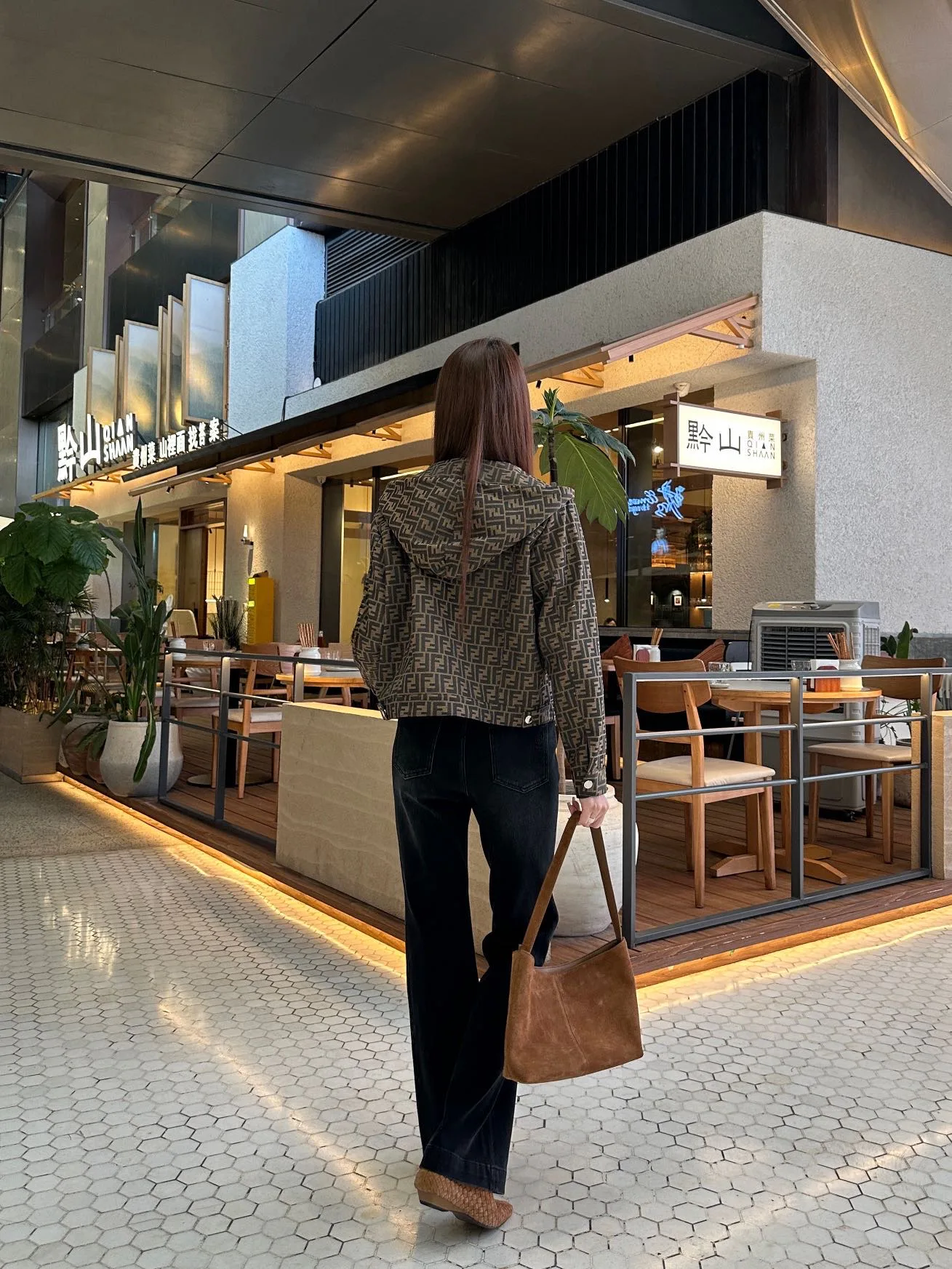 Women's Jackets And Down Jackets FENDI 18501776