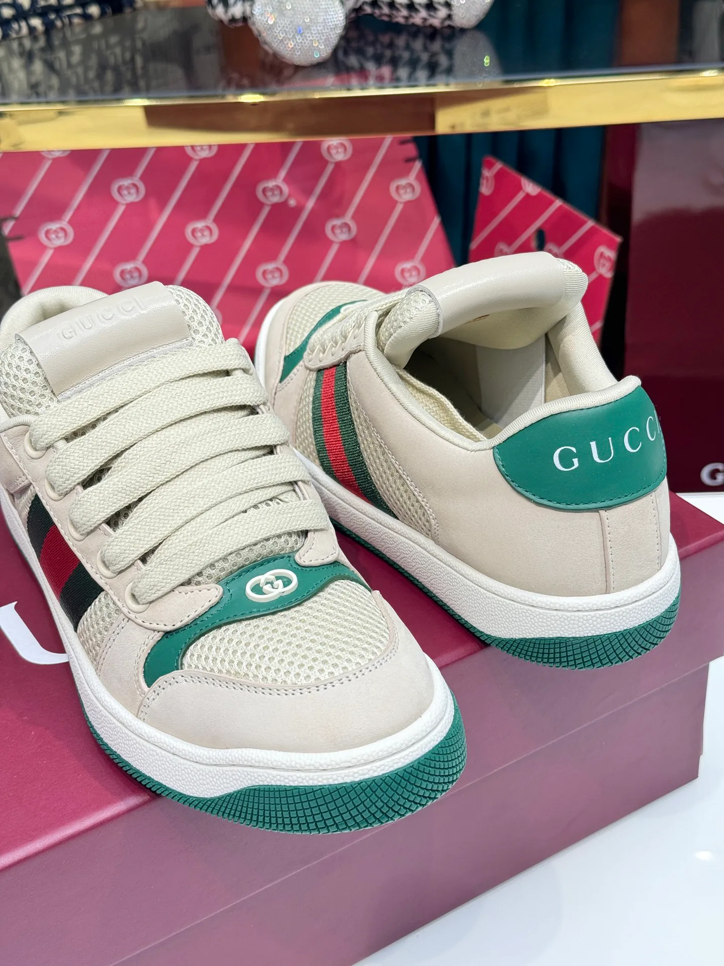 Women's Sneakers GUCCI 17946878