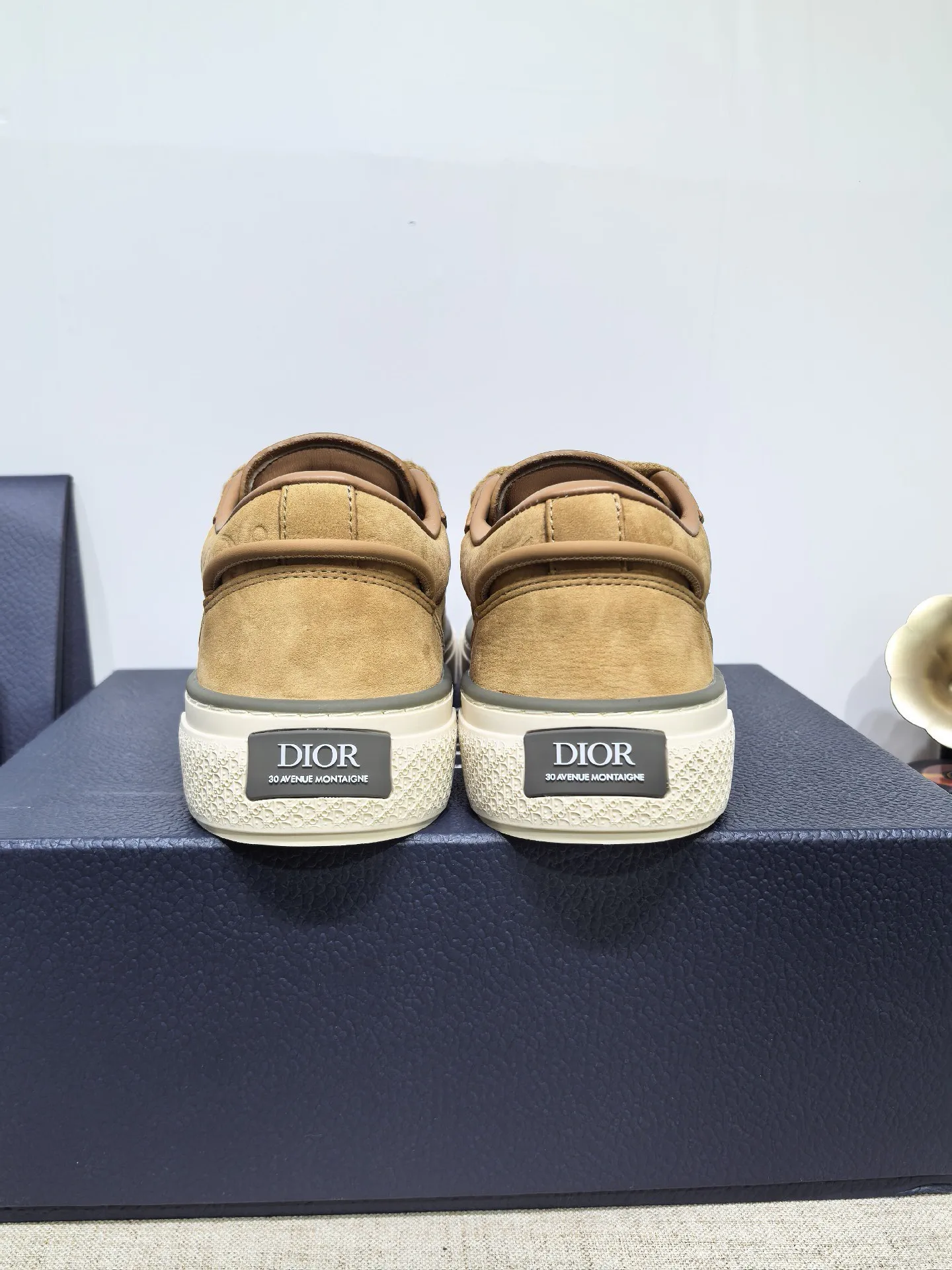 Women's Sneakers CHRISTIAN DIOR 17805340