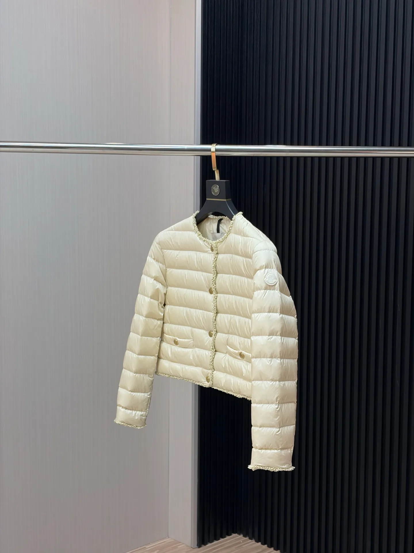 Men's Jackets And Down Jackets MONCLER 18029593