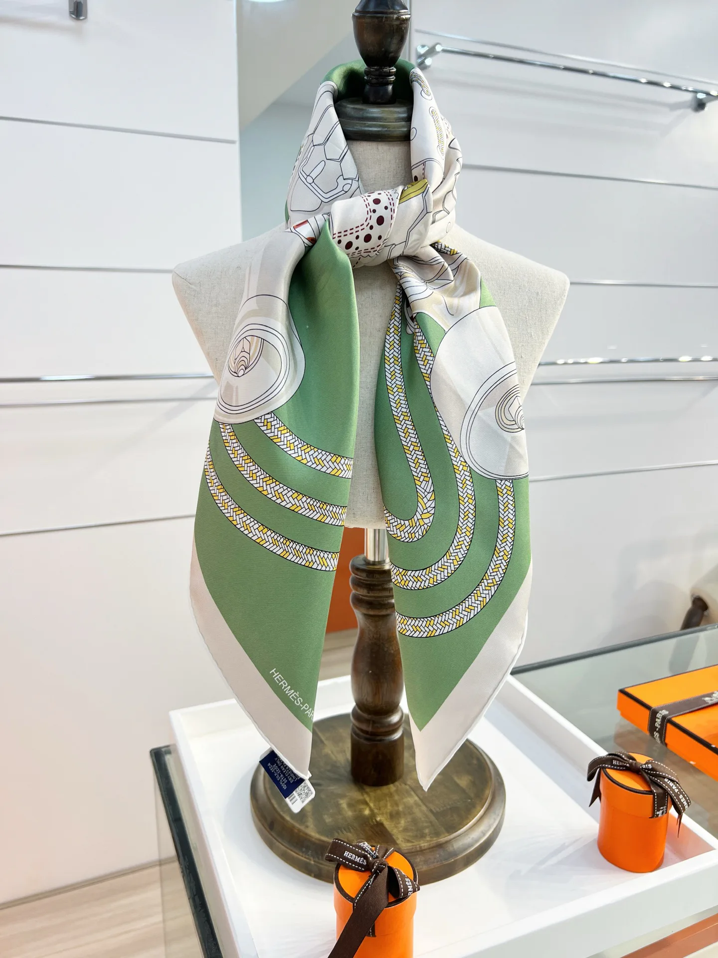 Silk Scarves HERMES 17991632